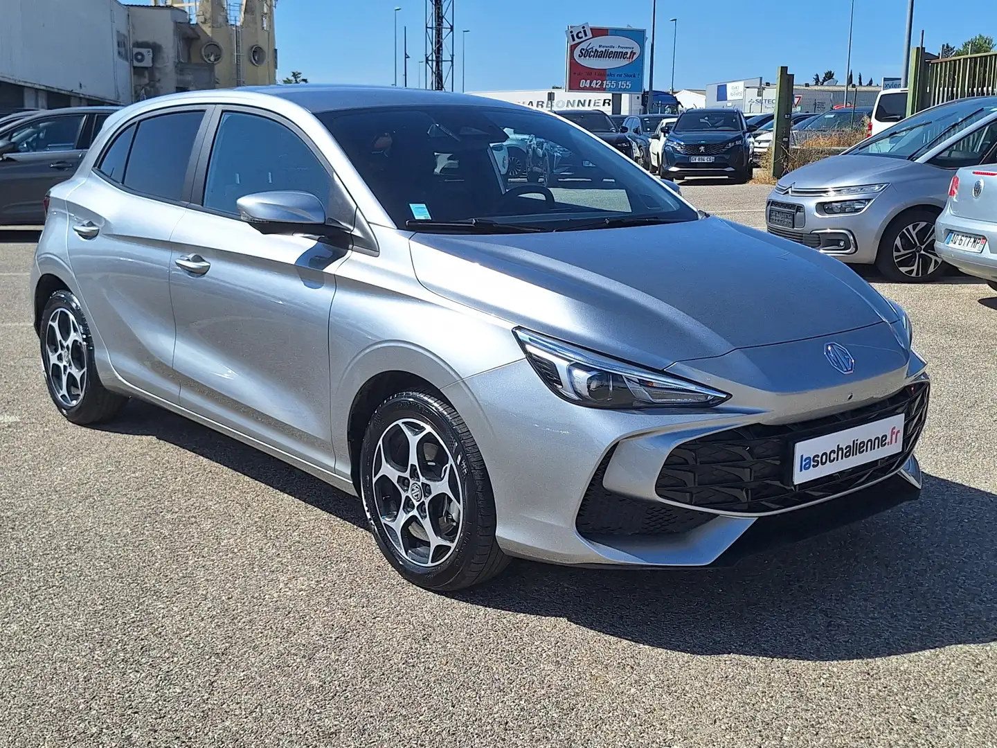 MG MG3 1.5 L Hybrid+ 195 ch Luxury Gris - 2