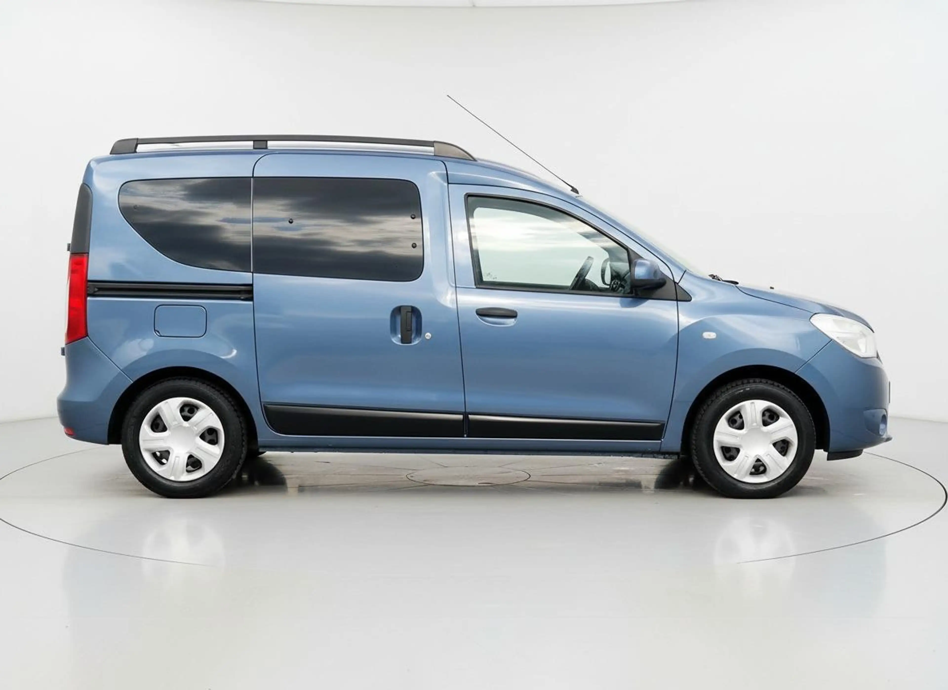 Dacia Dokker 1.2 TCe Ambiance KAMPEERAUTO. 2 pers. TREKHAAK — photo 24