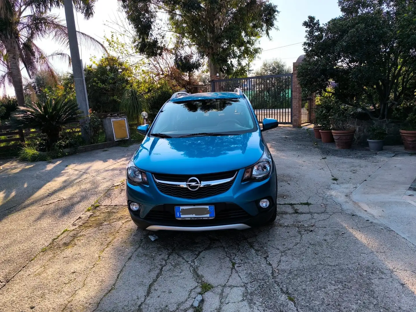 Opel Karl Karl 1.0 Rocks 73cv my19 Blu/Azzurro - 1