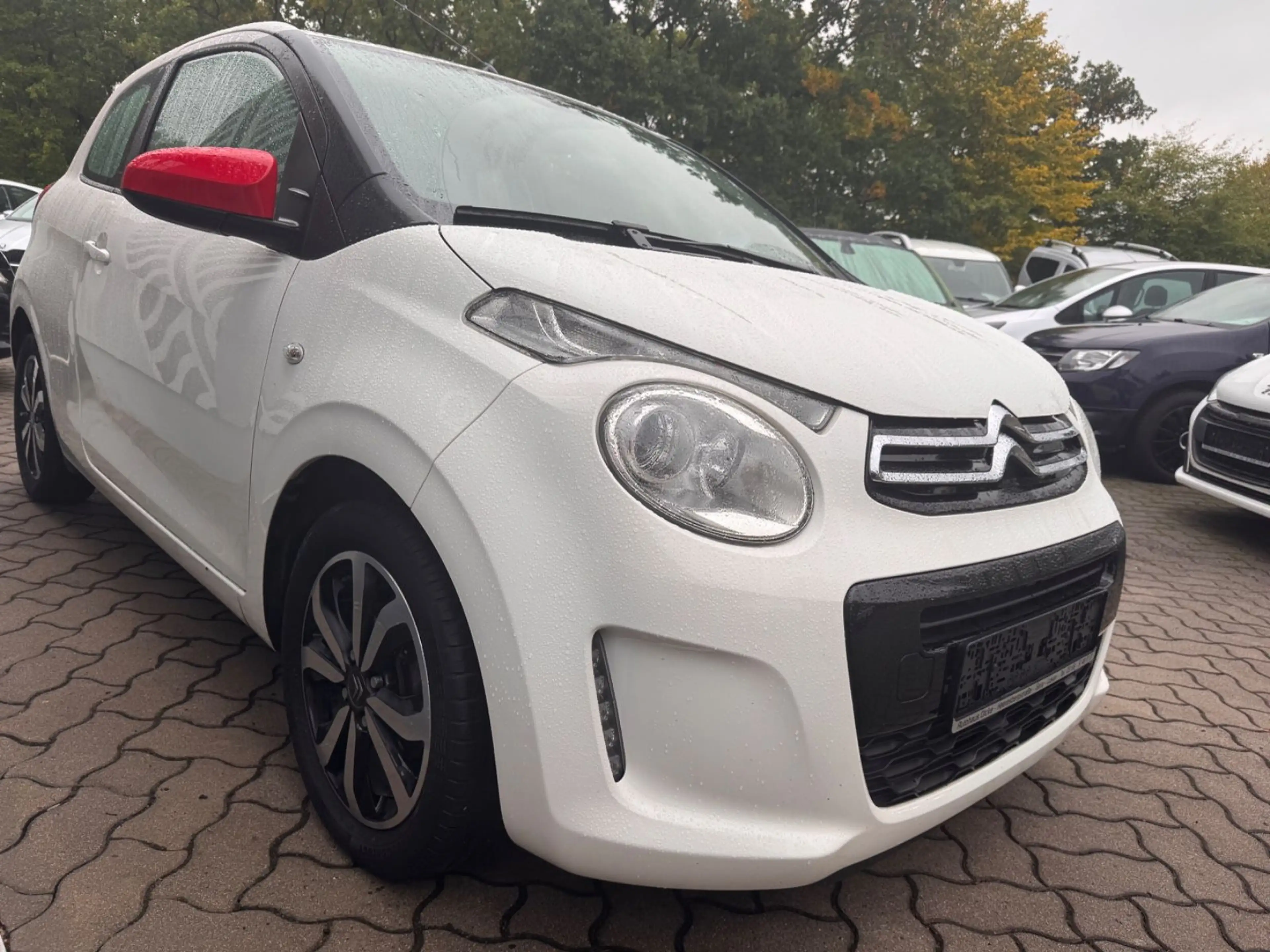 Citroen C1 Shine Sitzheizg Tempom Klimaautom 2. Hd — photo 3
