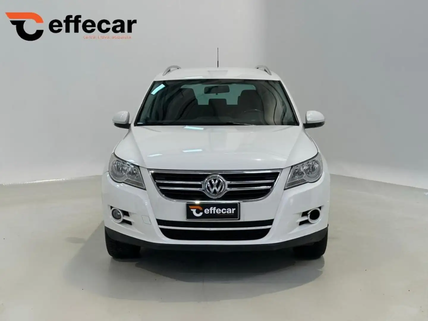 Volkswagen Tiguan 1.4 16V TSI Sport & Style 4 Motion Weiß - 2