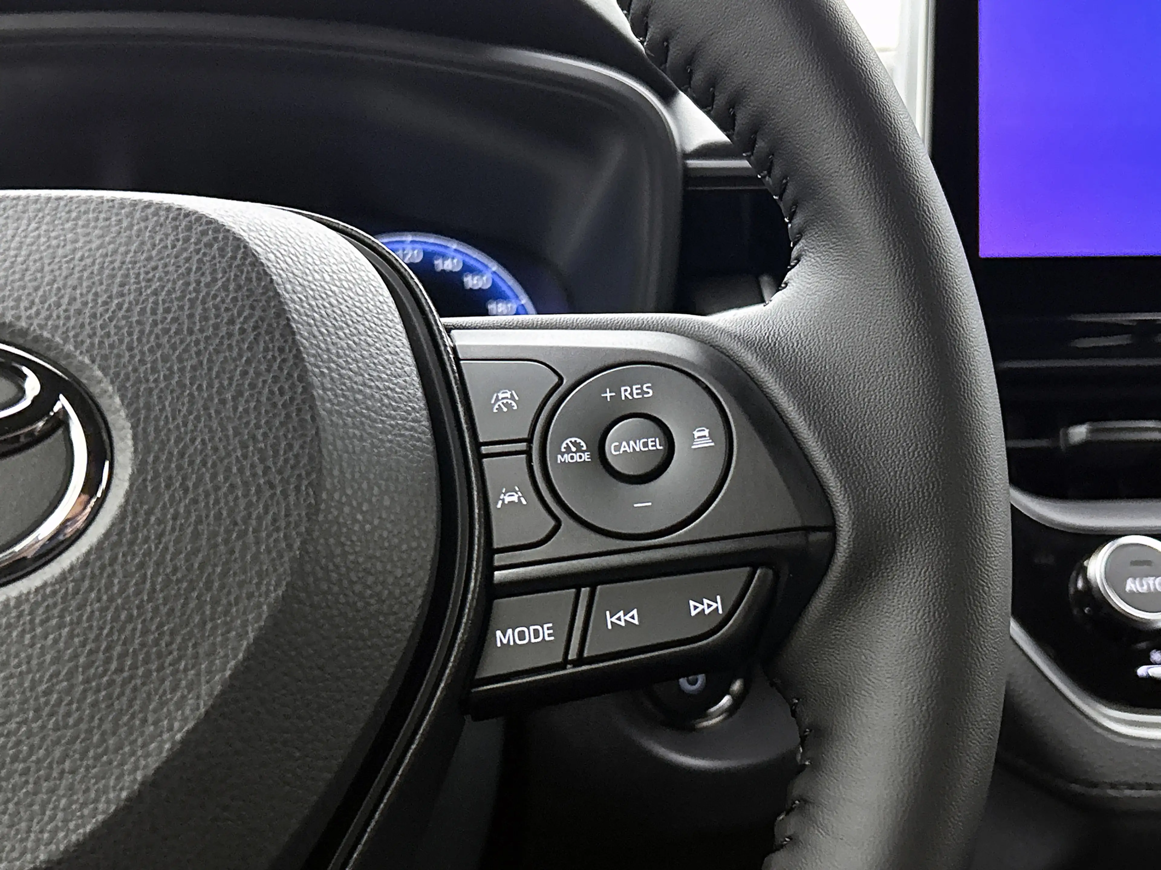 Toyota Corolla Cross Hybrid 140 Active 3500,- voordeel! Carplay | ACC | — photo 15