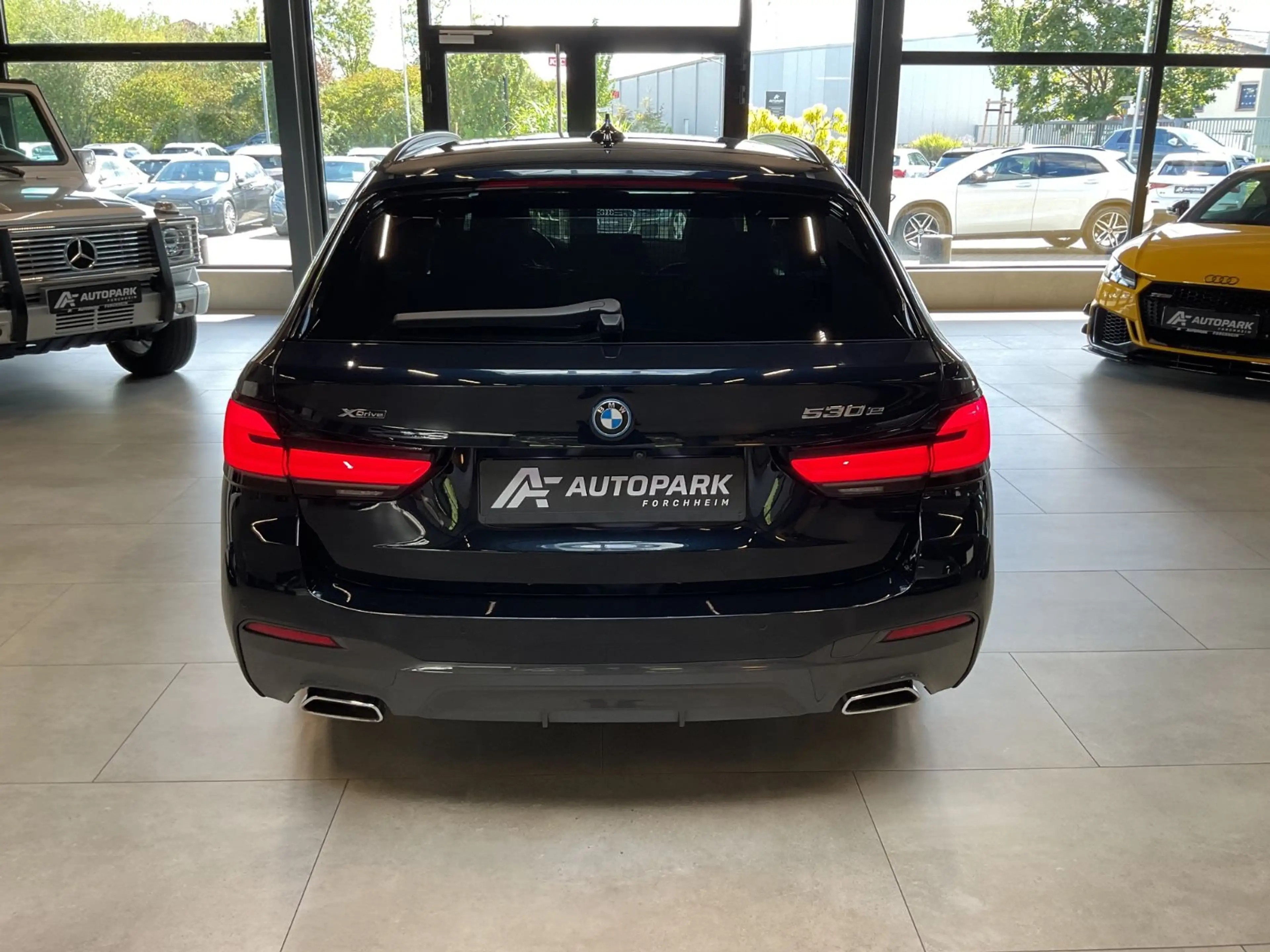 BMW 530 e xDr. M Sport AHK Laser Leder HiFi HuD Kame. — photo 5