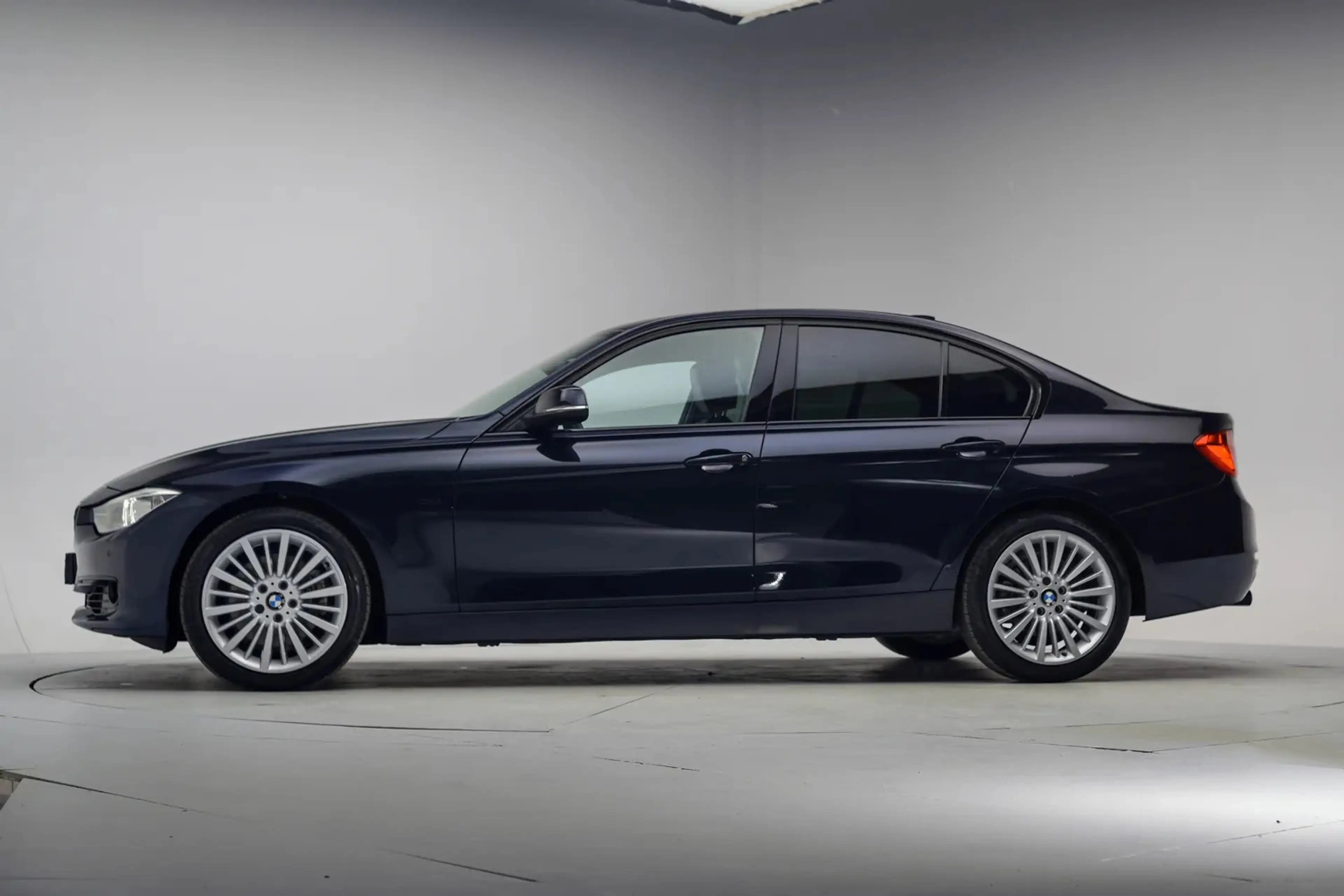BMW 328 3-serie 328I High Executive [ Sportstoelen Navi.pr — photo 2