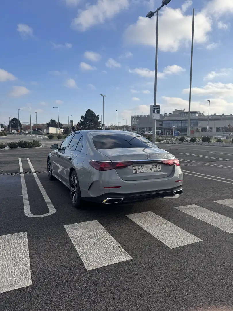 Mercedes-Benz E 300 E300de 4Matic !!Komplett Vollaustattung!! Amg line - 2