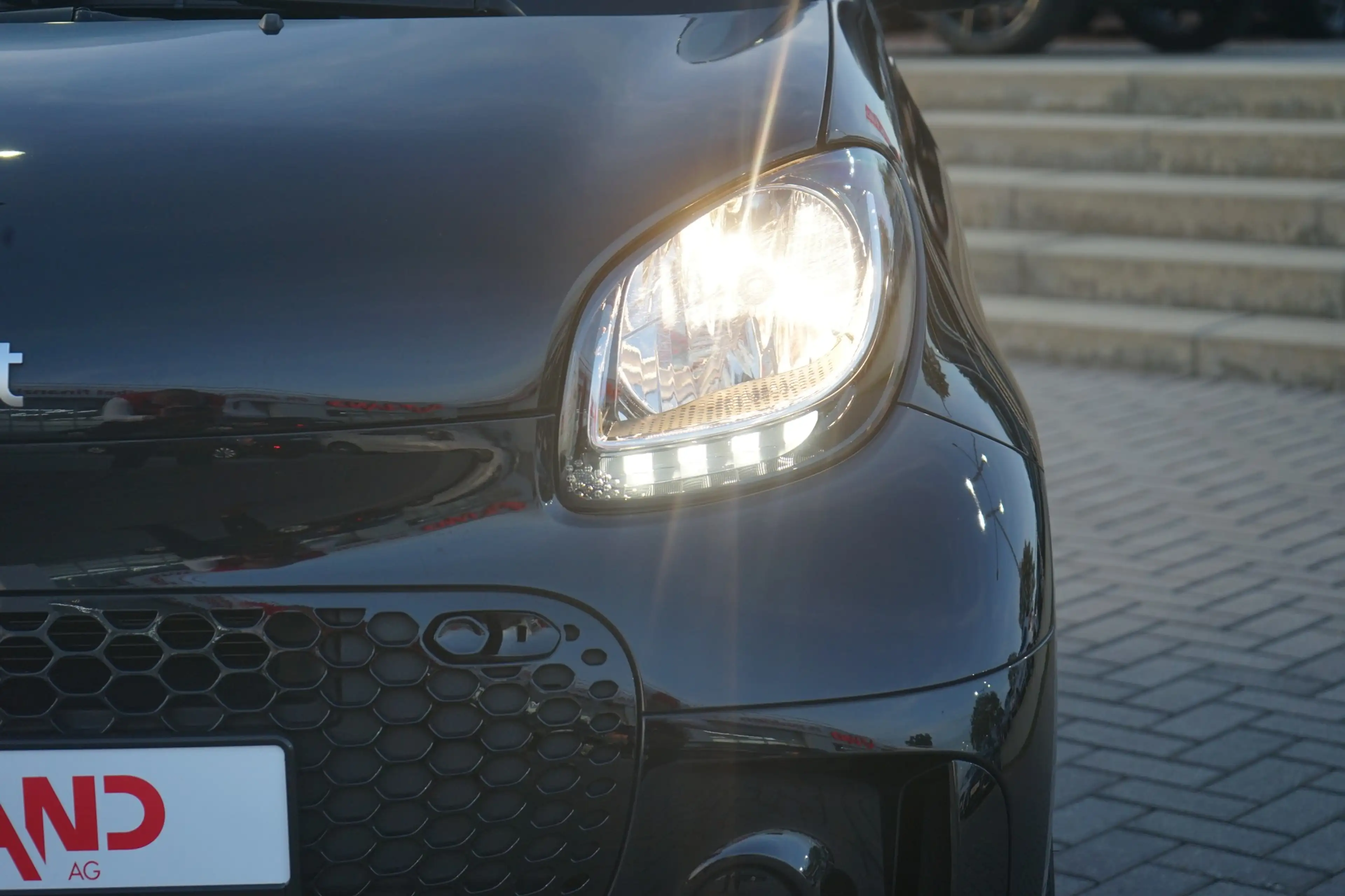 smart forTwo fortwo coupe electric drive / EQ Sitzheizung DAB — photo 4