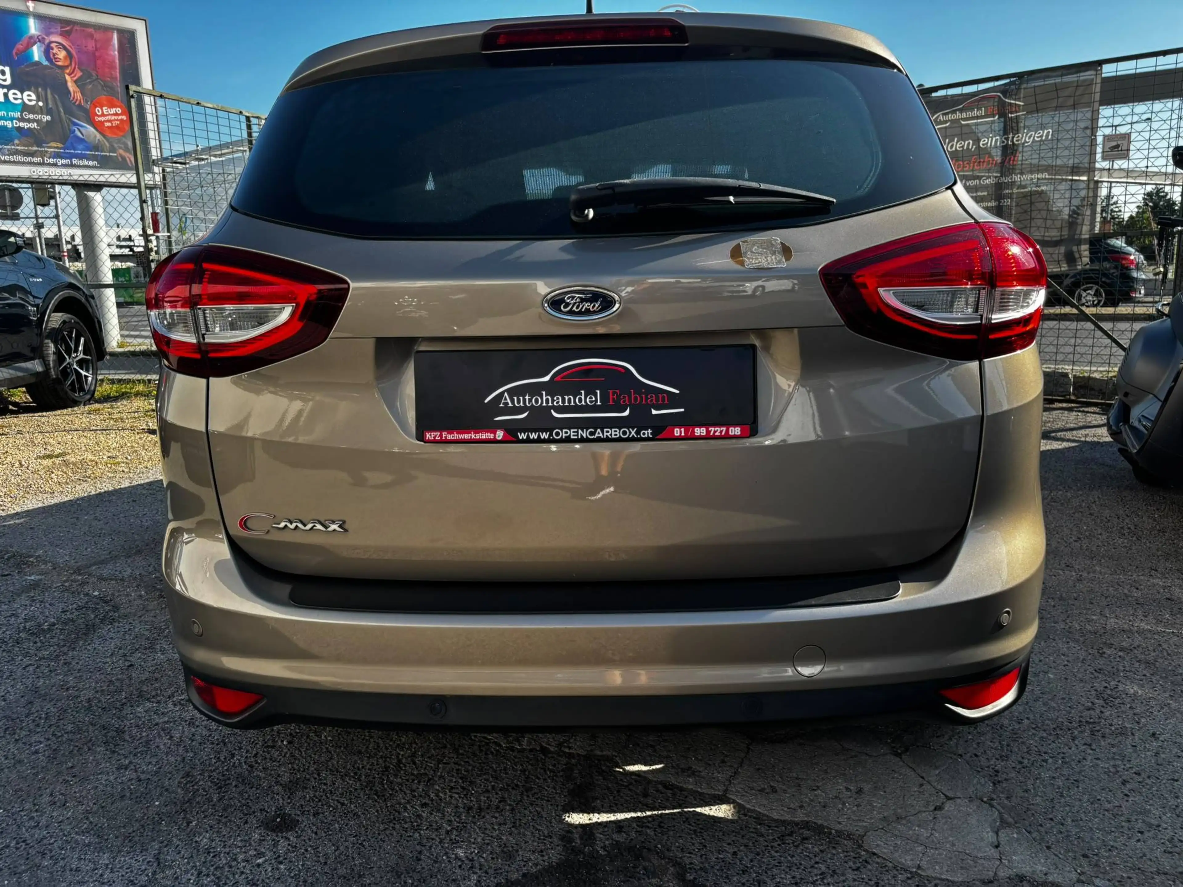 Ford C-Max Titanium 1,5 TDCi 120PS Pickerl Services NEU Zahnriemen gemacht Parkhilfe Sitzheizung — photo 11