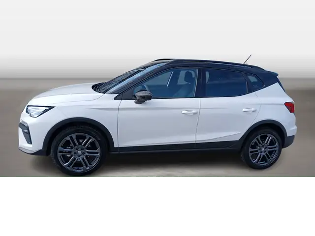 Seat Arona view 2