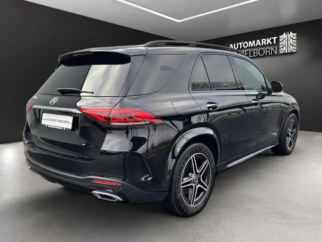 Mercedes-Benz GLE view 4