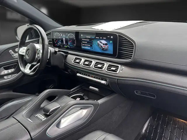 Mercedes-Benz GLE view 12