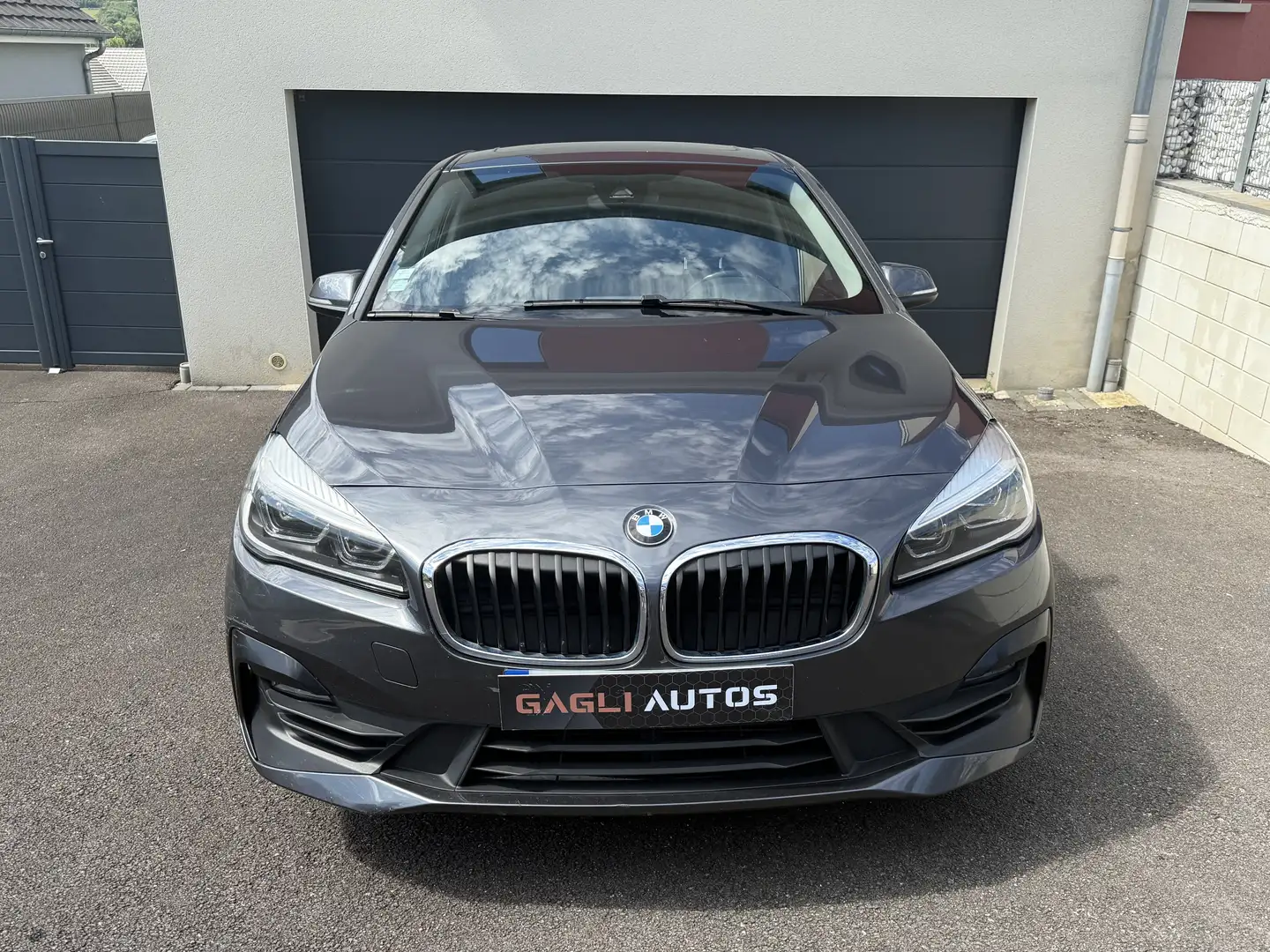 BMW 218 Gran Tourer 218d 150 ch BVA8 Sport Gris - 2