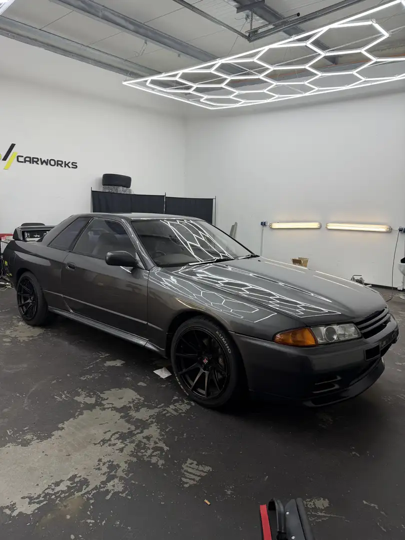 Nissan Skyline GT-R R32 - 1