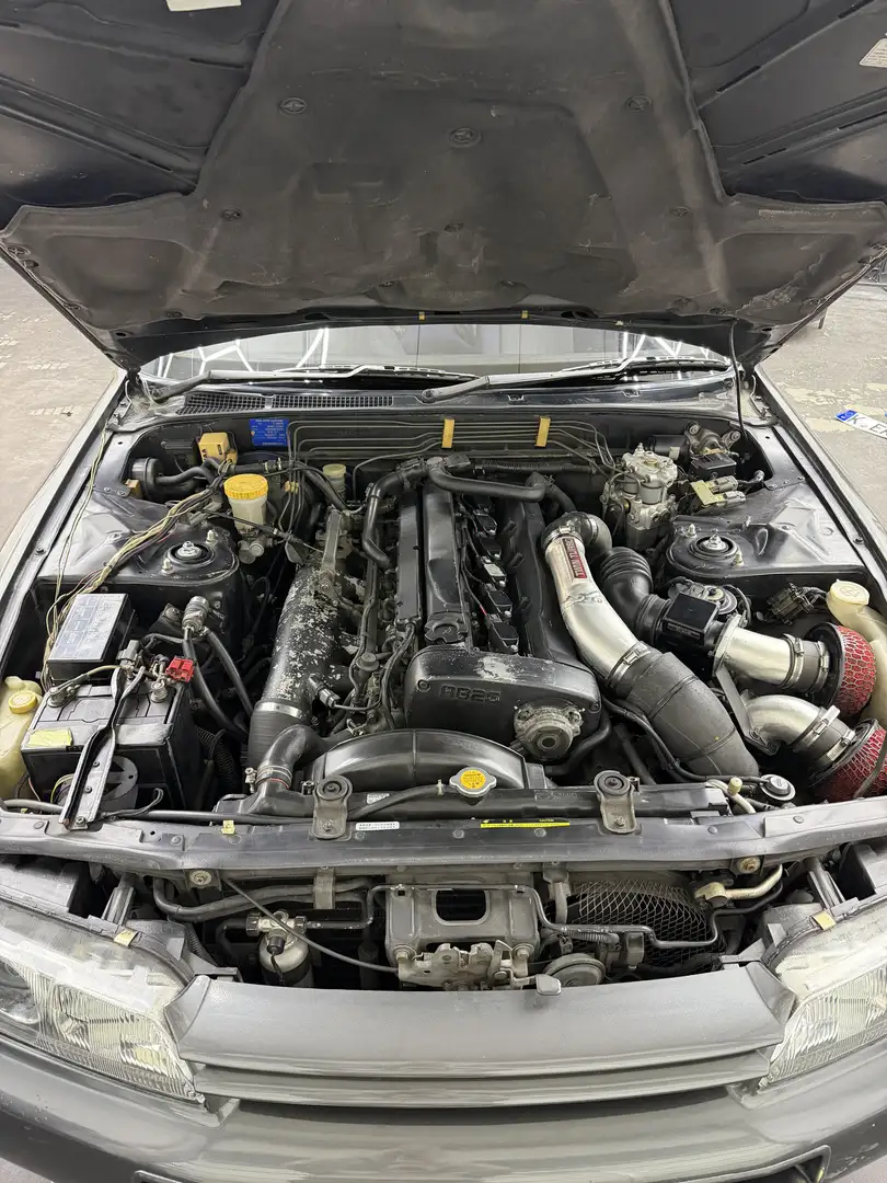 Nissan Skyline GT-R R32 - 2