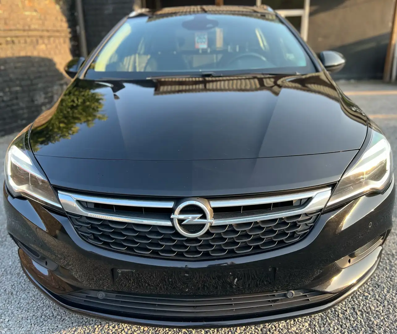 Opel Astra Sports Tourer 1.0 Turbo ECOTEC Dynamic S/S Easytro Noir - 2