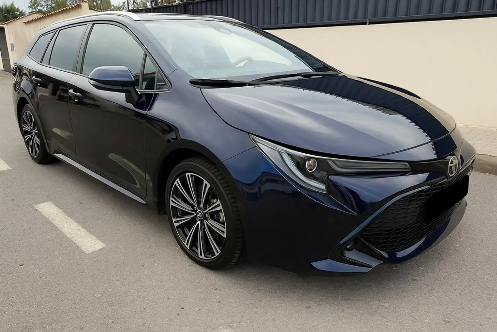 Toyota Corolla 2.0 Hybrid Advance - 2
