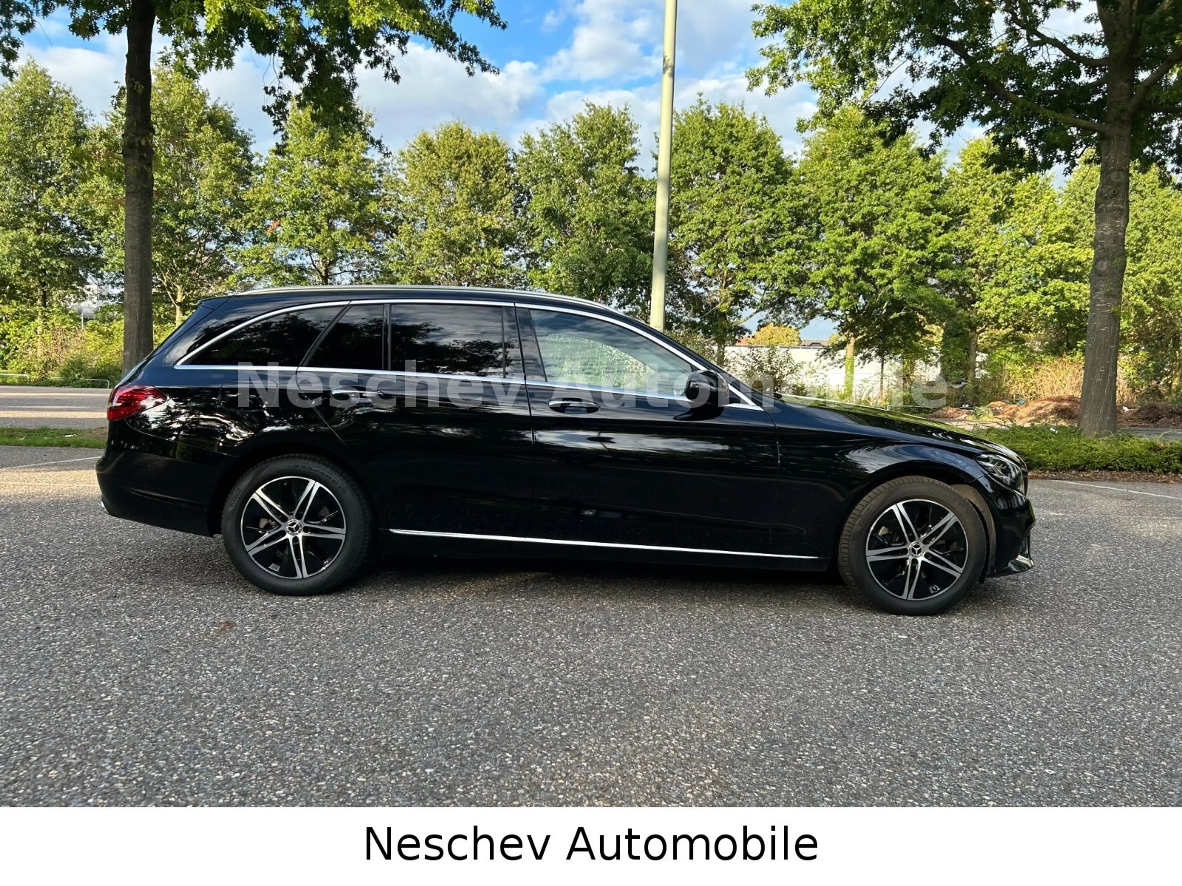 Mercedes-Benz C 300 d 4MATIC T Aut Avantgarde KeylessGo/Comand — photo 12