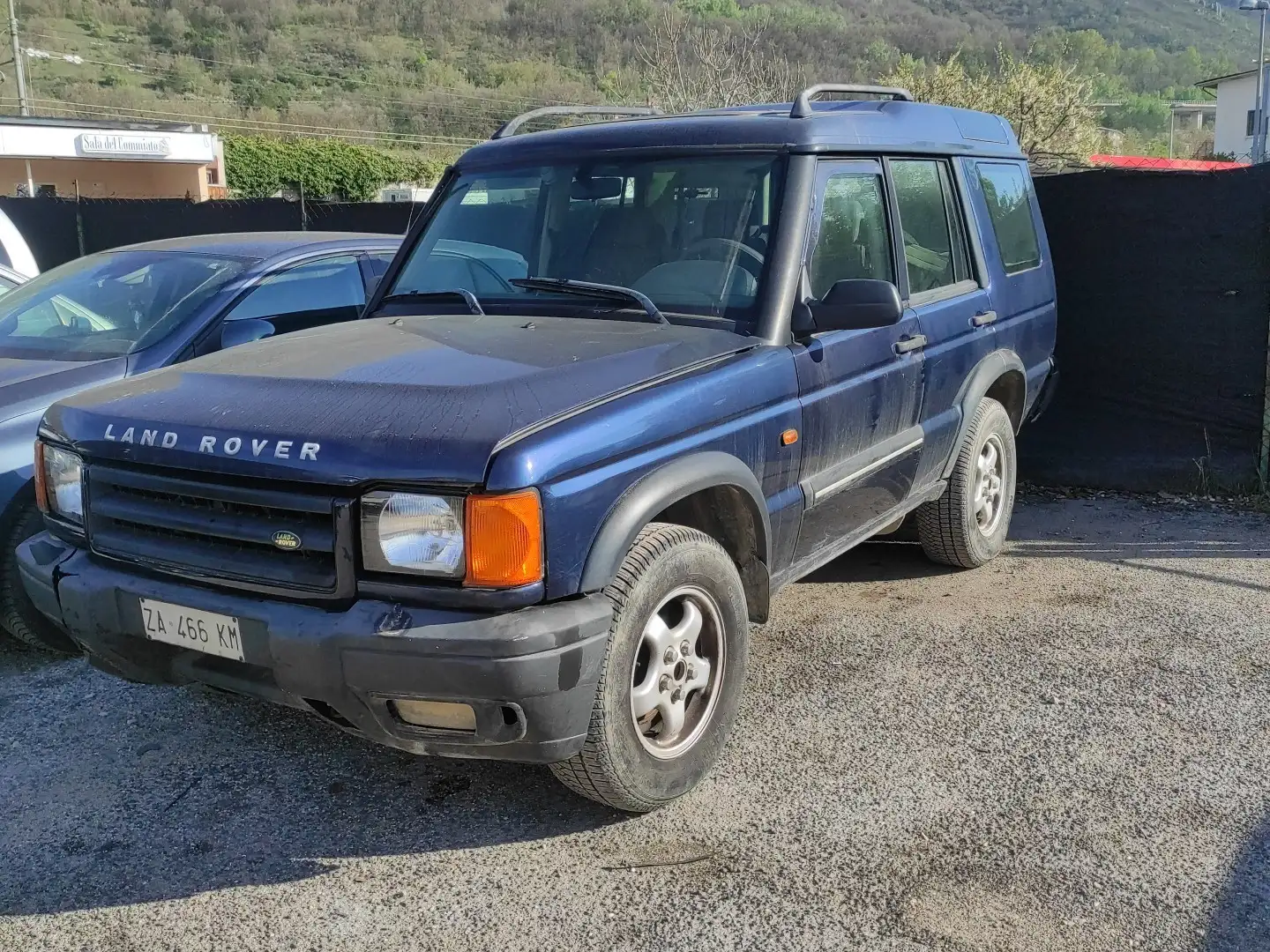 Land Rover Discovery 5p 2.5 td5 Luxury Azul - 1