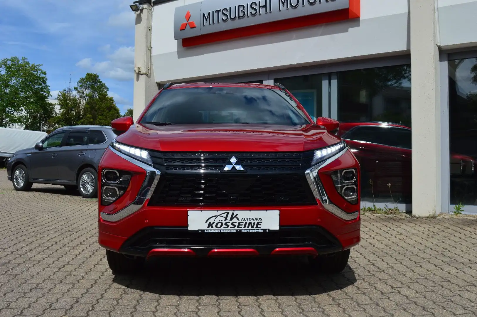 Mitsubishi Eclipse Cross 2.4 PLUG-IN HYBRID 4WD Select Rouge - 2