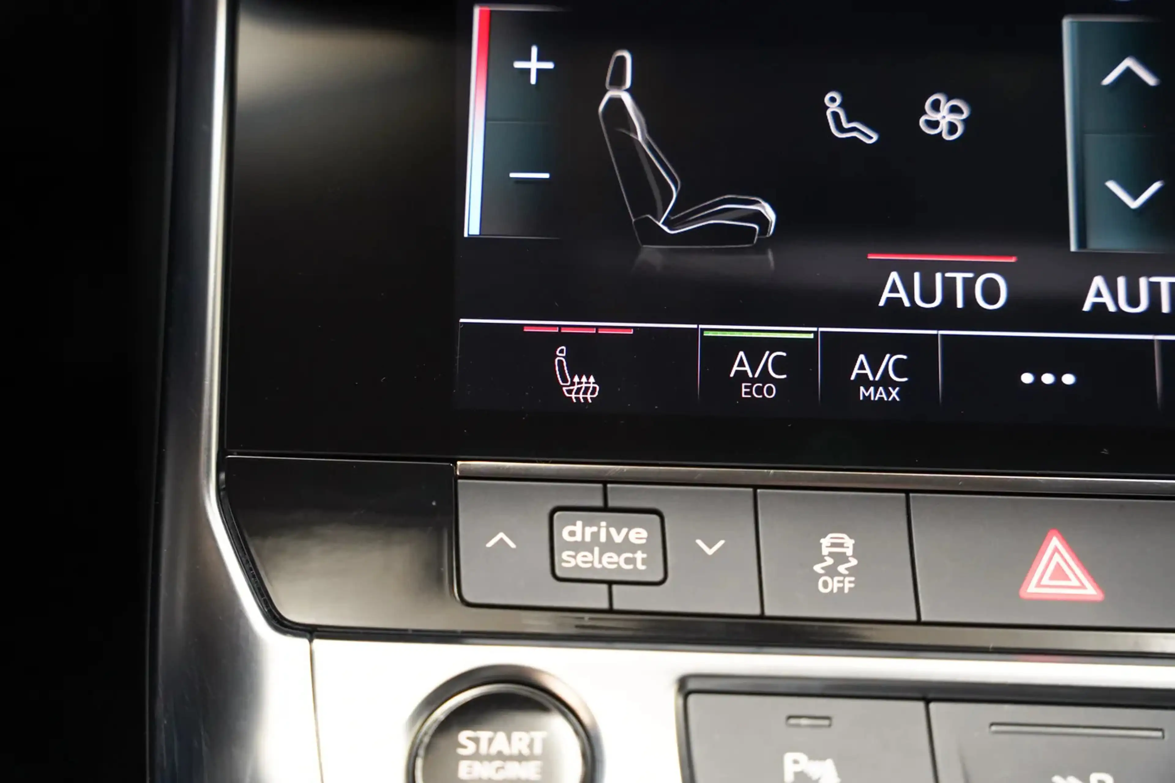 Audi A6 AVANT 50 TFSI e quattro S-Line Business Executive — photo 11