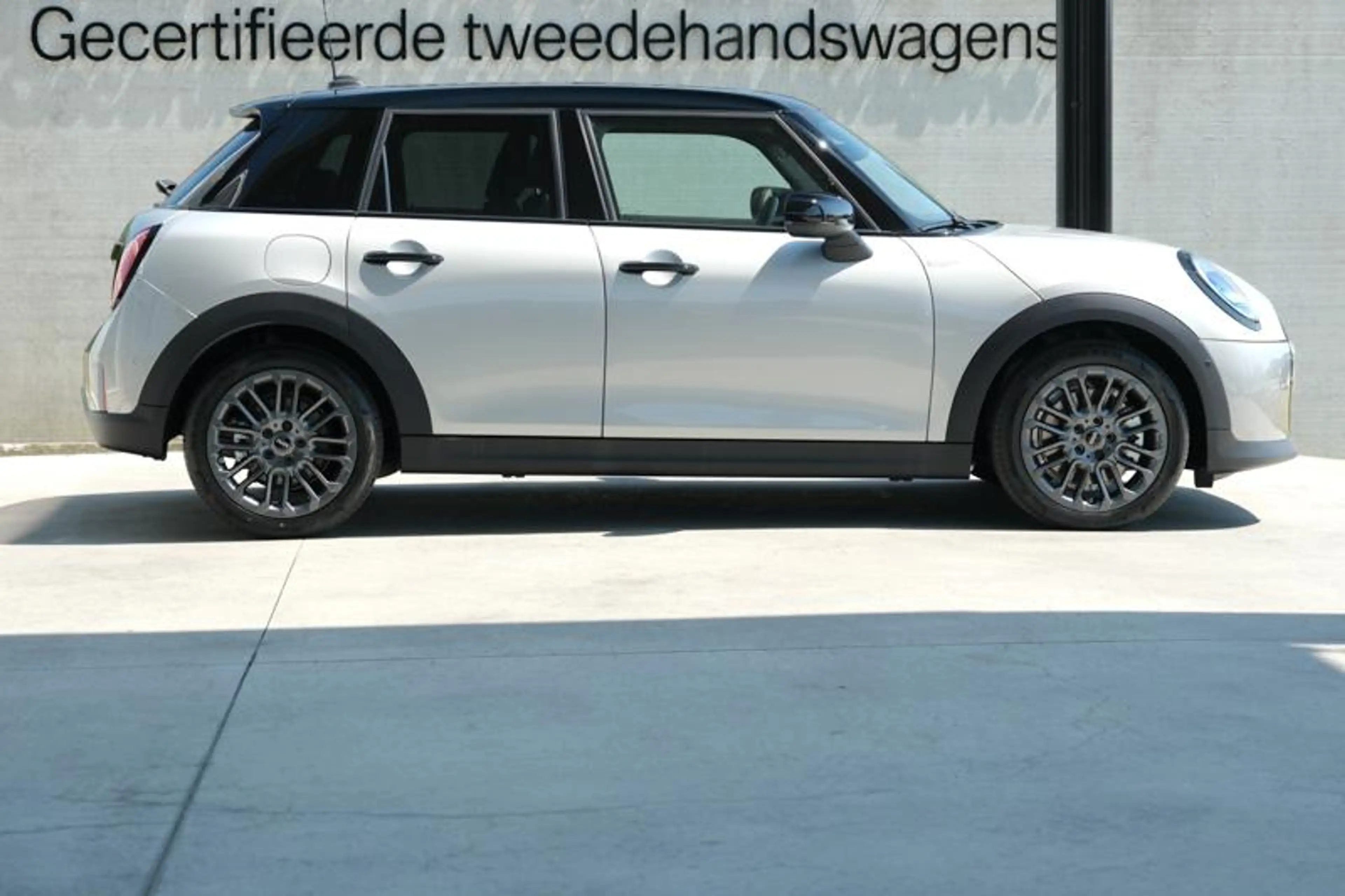 MINI Cooper C Cooper C 5D Classic | PANO | H&K | HUD | — photo 3