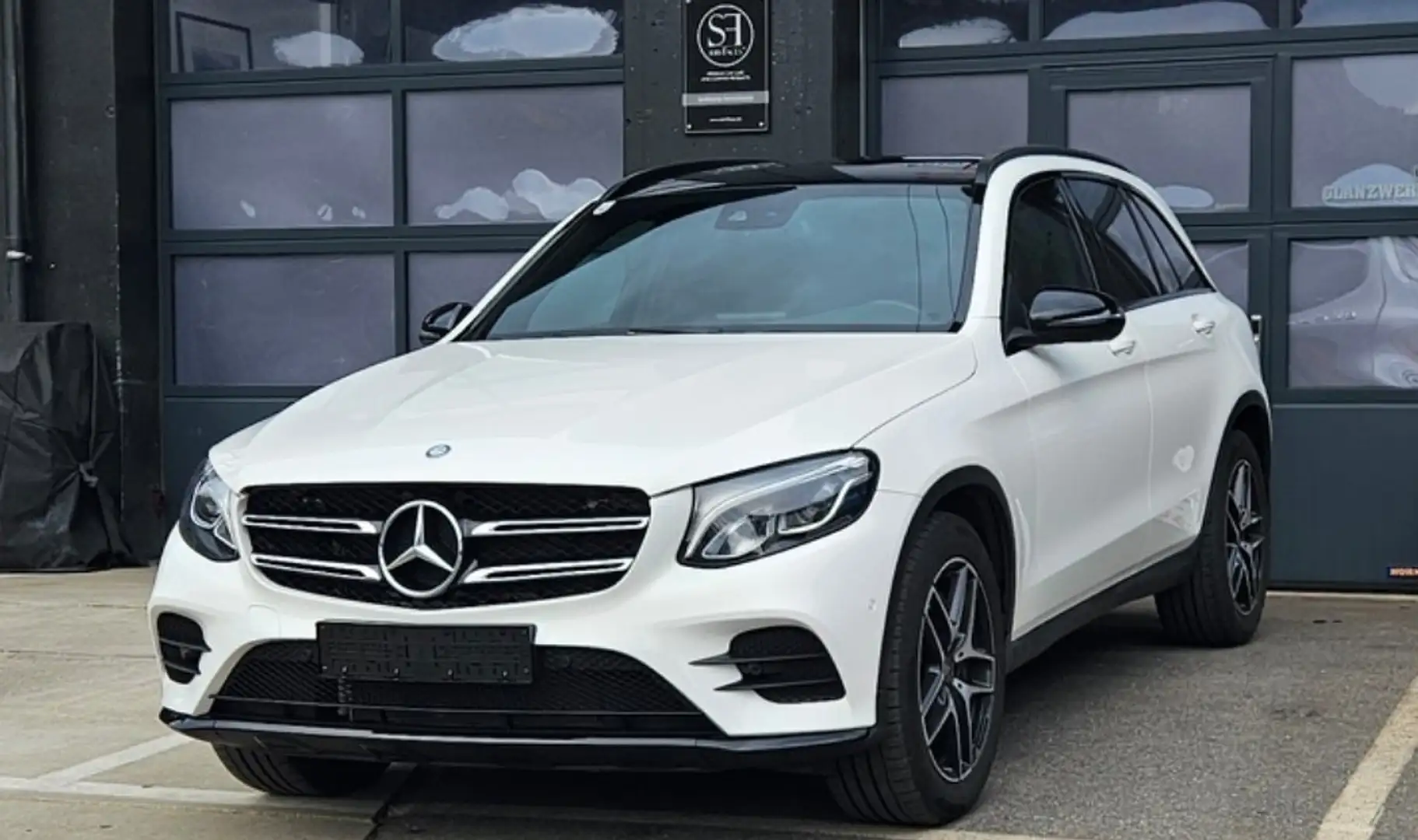 Mercedes-Benz GLC 250 4MATIC Aut. - 1