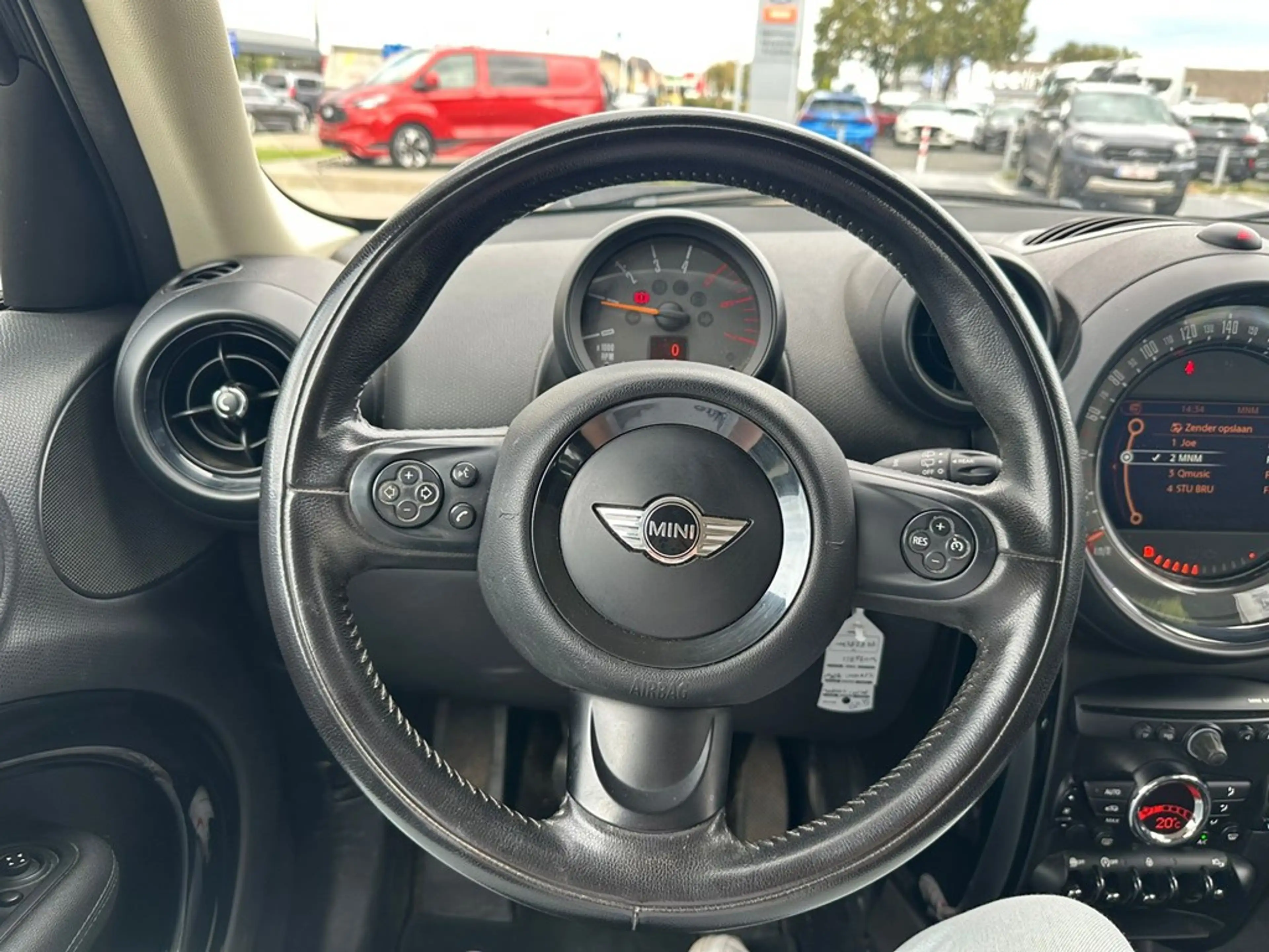 MINI Cooper D Enkel voor professionele verkoop — photo 6