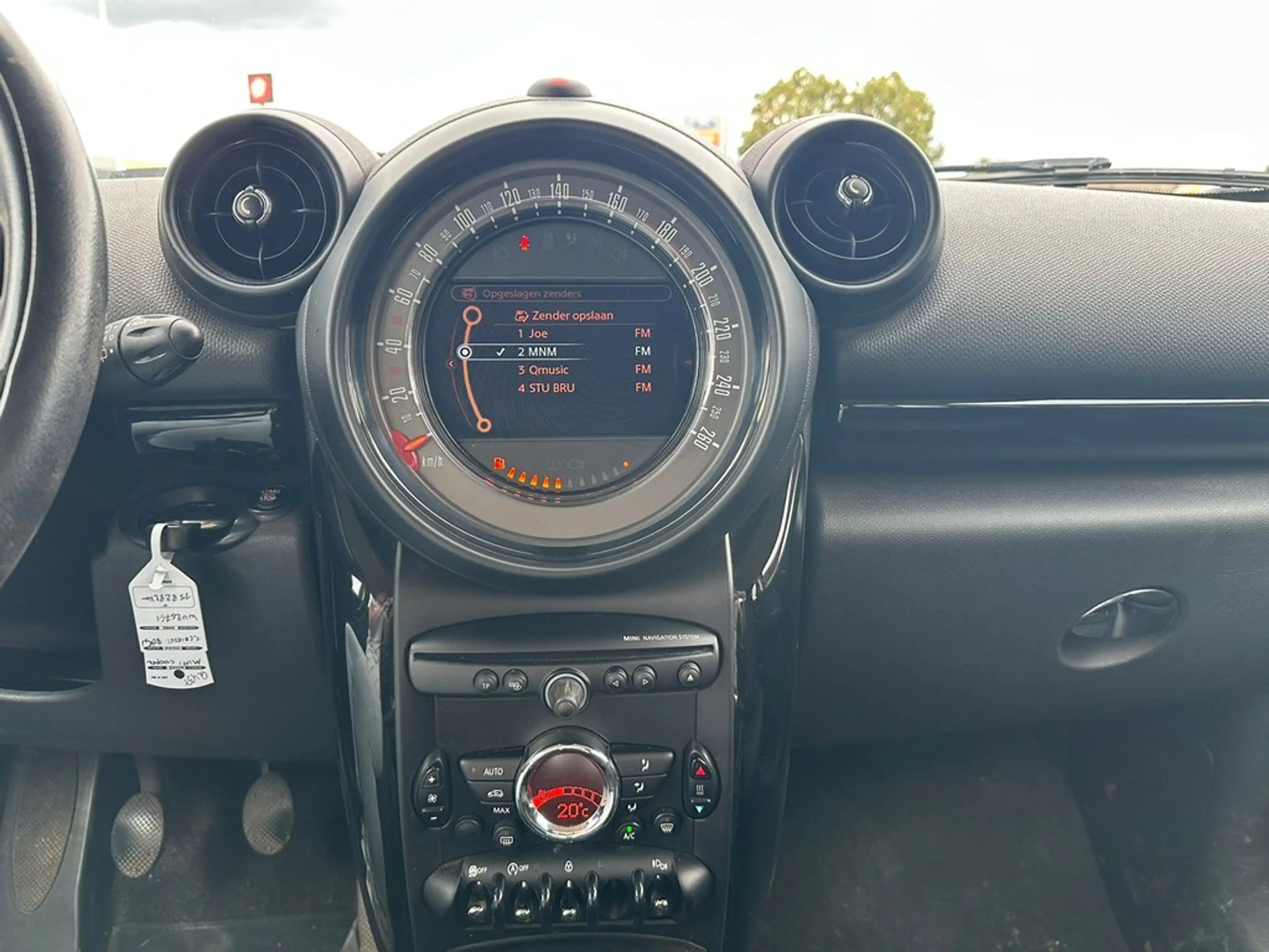 MINI Cooper D Enkel voor professionele verkoop — photo 8