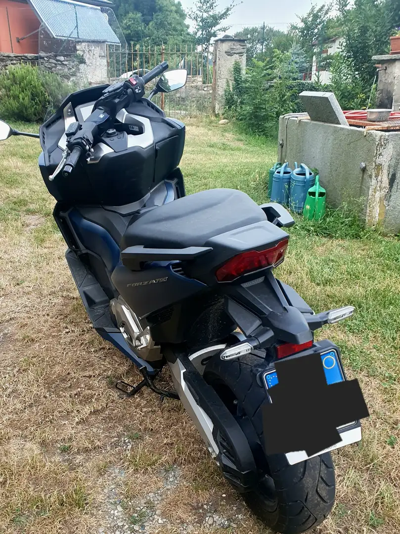 Honda Forza 750 Blu/Azzurro - 2