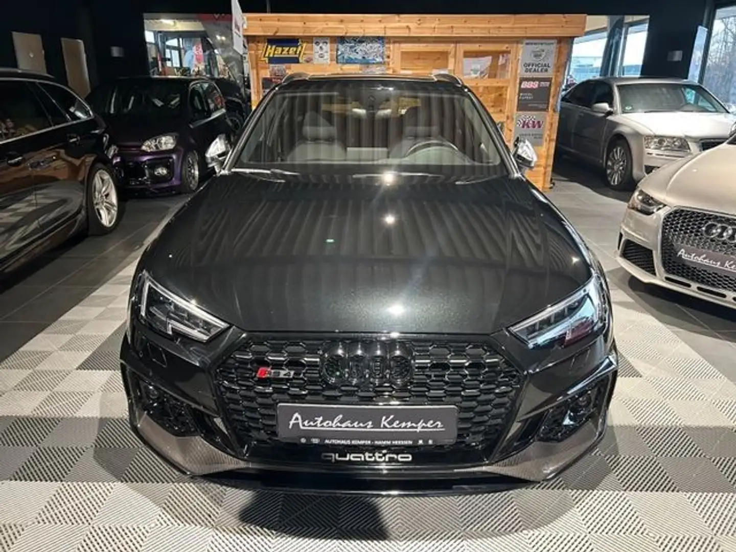 Audi RS4 Avant 2.9 TFSI quattro *Sitzlüftung*Pano*ACC Black - 1