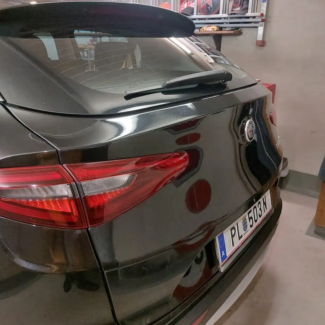 Alfa Romeo Stelvio Super 2,2 ATX RWD - 2