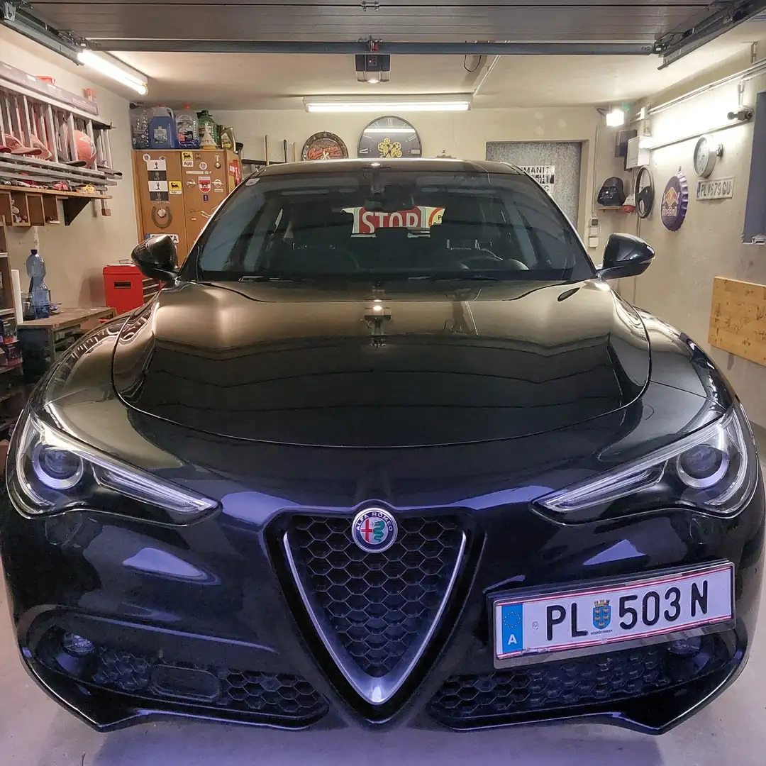 Alfa Romeo Stelvio Super 2,2 ATX RWD - 1