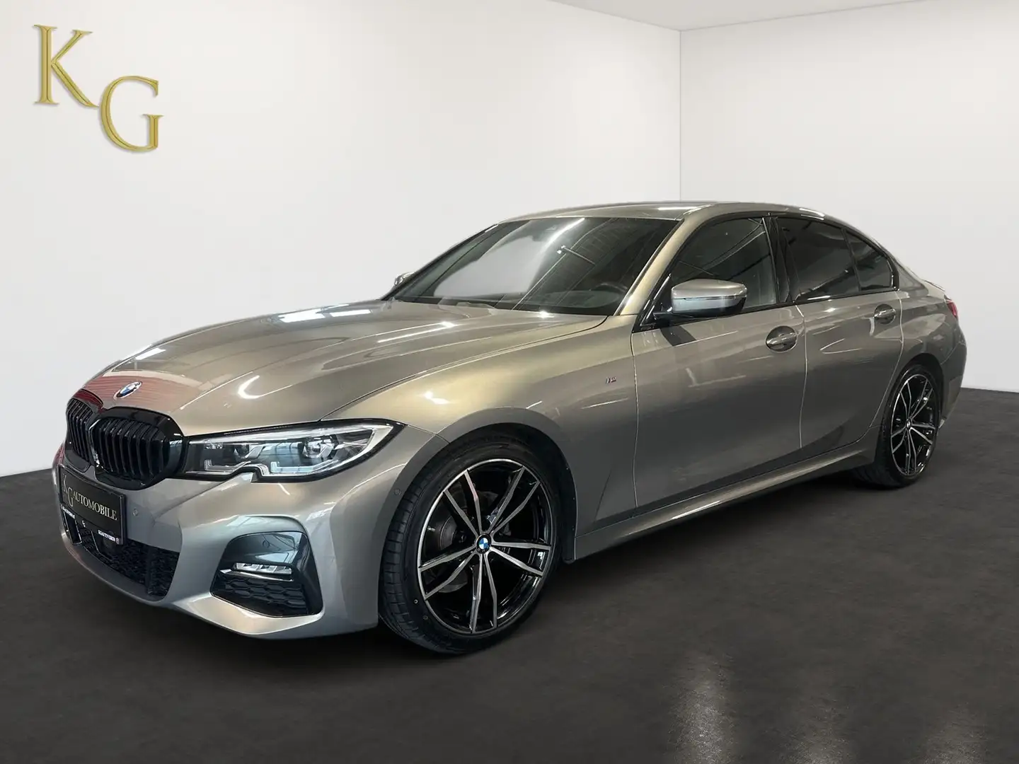 BMW 318 d M-Sport ab ca. 264€ monatlich Grau - 2