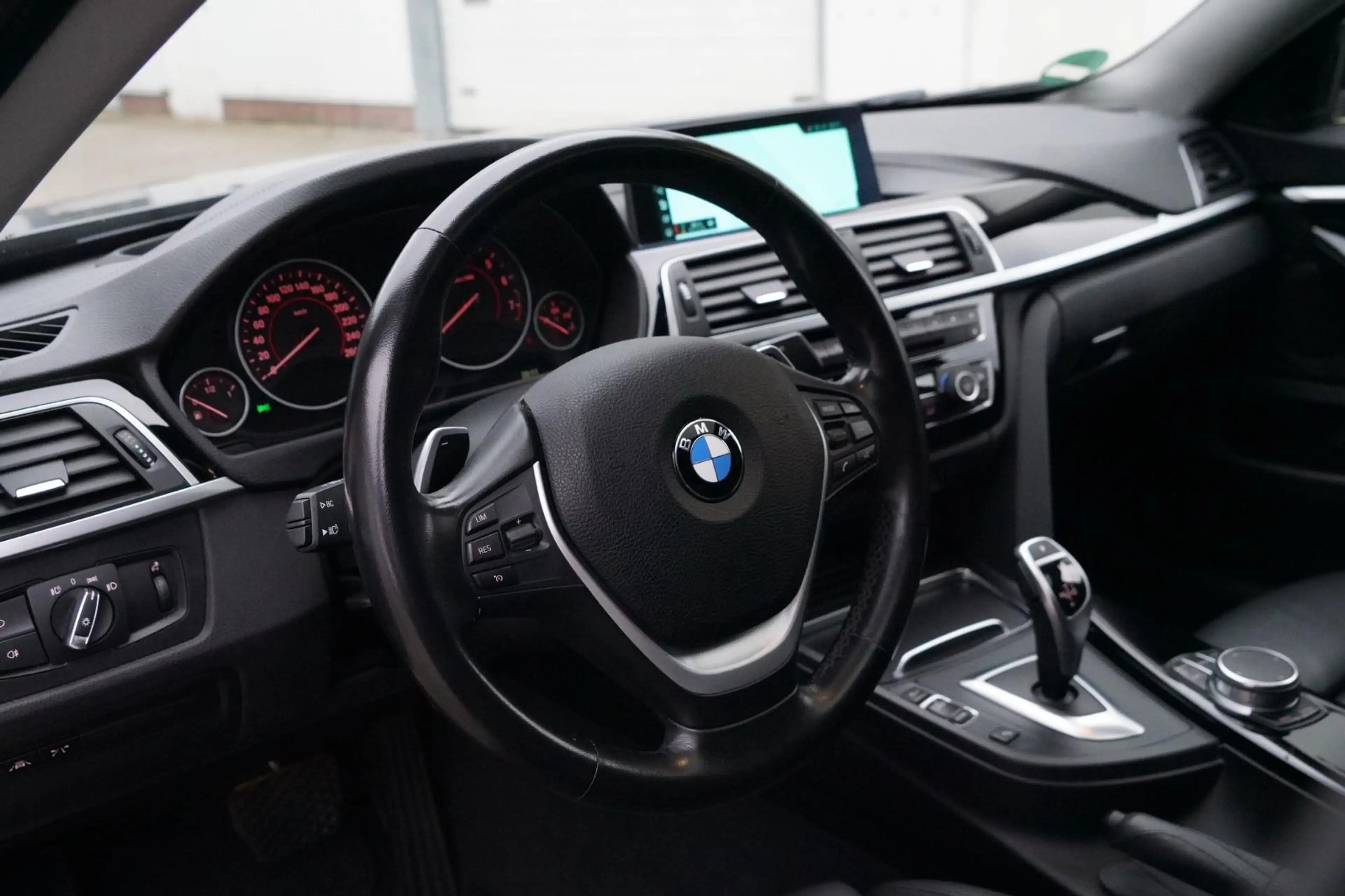 BMW 440 i Gran Coupe xDrive Sport Line Pano WLAN HUD — photo 14