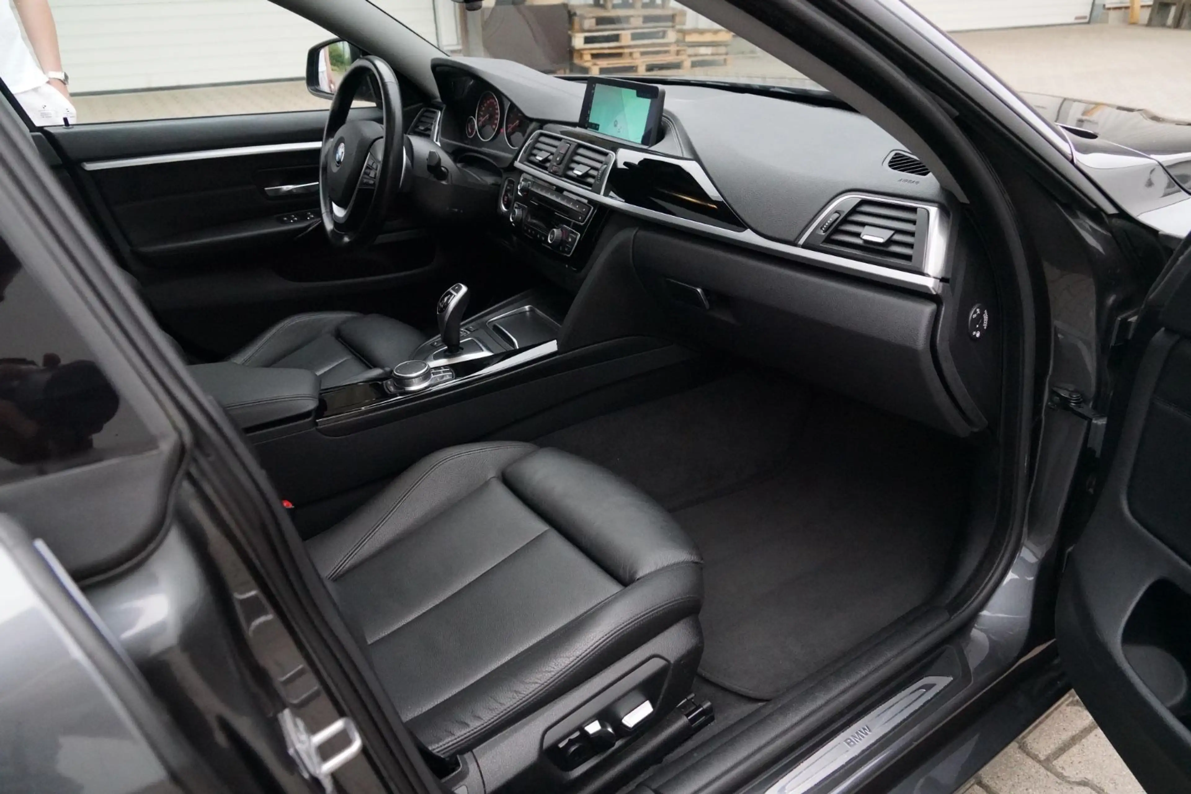 BMW 440 i Gran Coupe xDrive Sport Line Pano WLAN HUD — photo 10