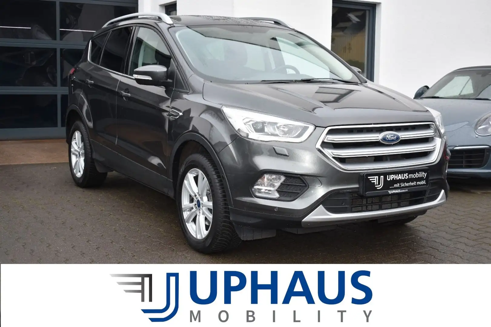 Ford Kuga 1.5 EcoBoost 150PS Navi/PDC/AHK/SHZ/Klimaa. Grey - 1