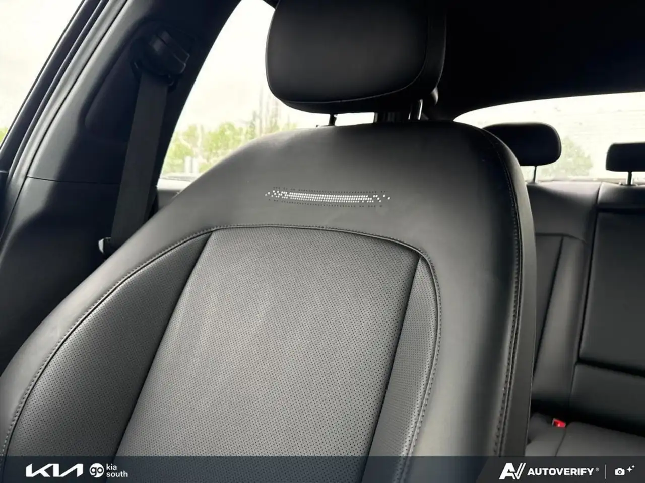 Hyundai IONIQ 6 снимка Hyundai IONIQ 6