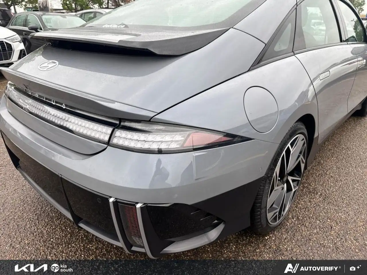 Hyundai IONIQ 6 снимка Hyundai IONIQ 6