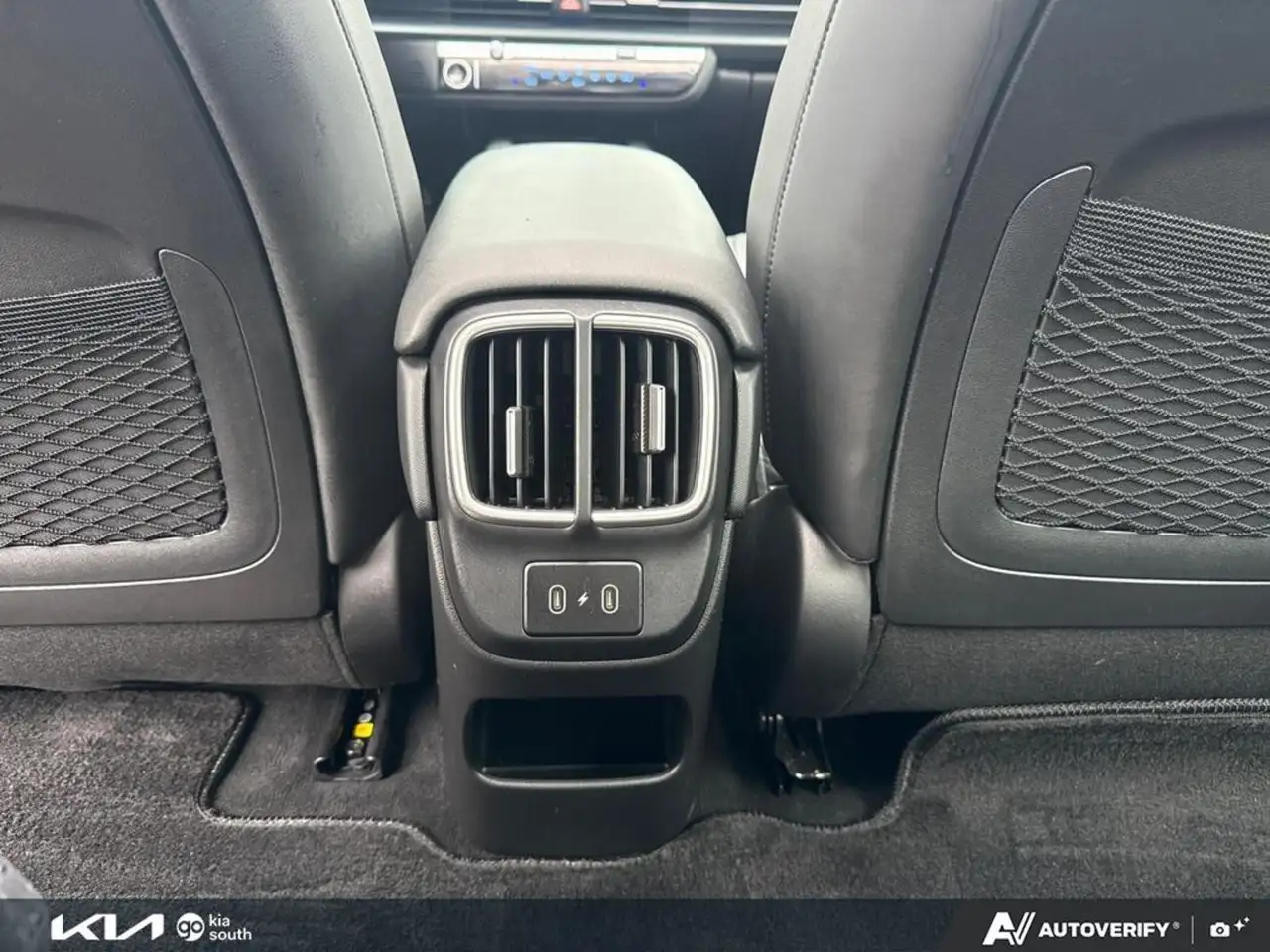 Hyundai IONIQ 6 снимка Hyundai IONIQ 6