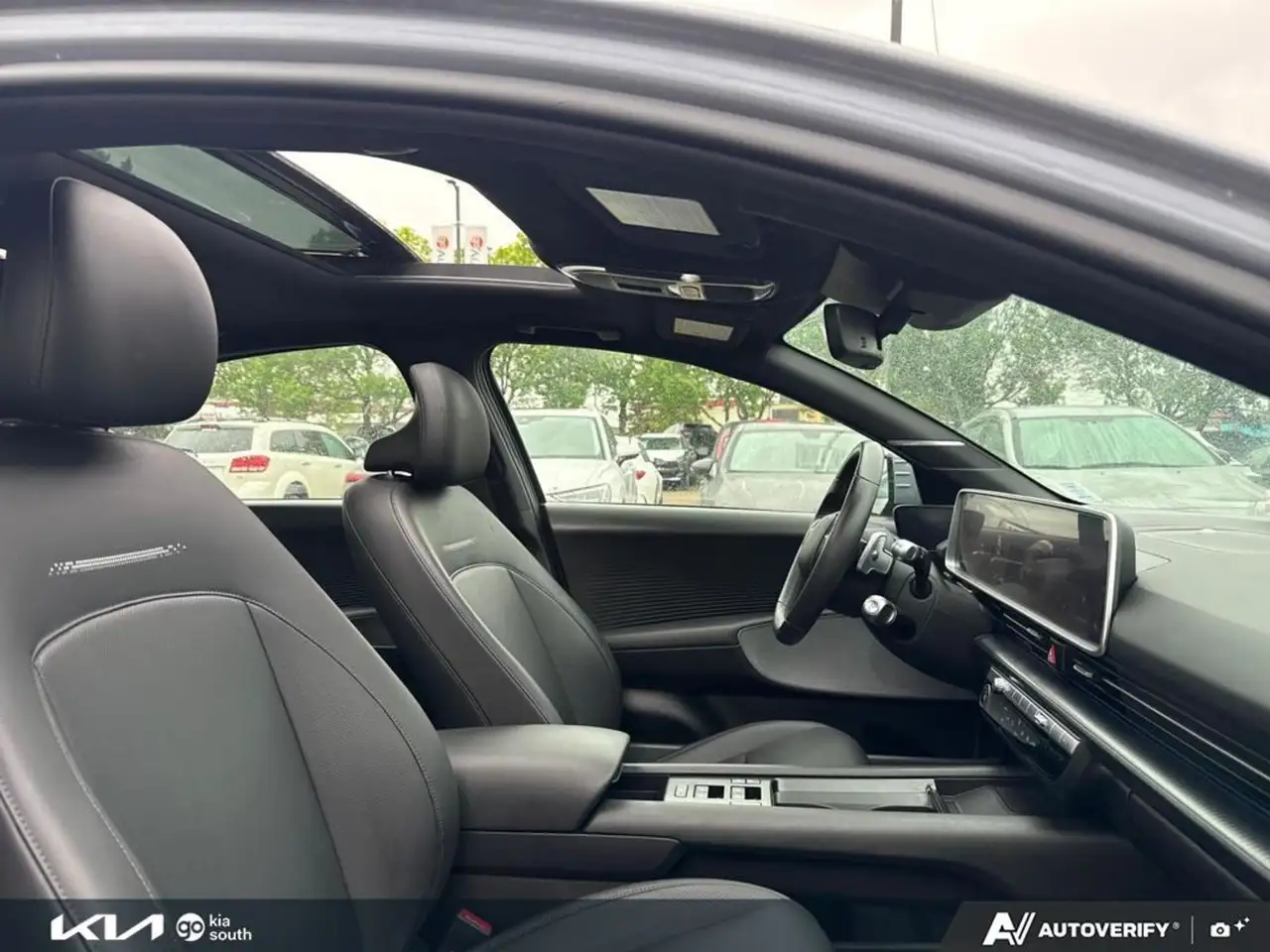 Hyundai IONIQ 6 снимка Hyundai IONIQ 6