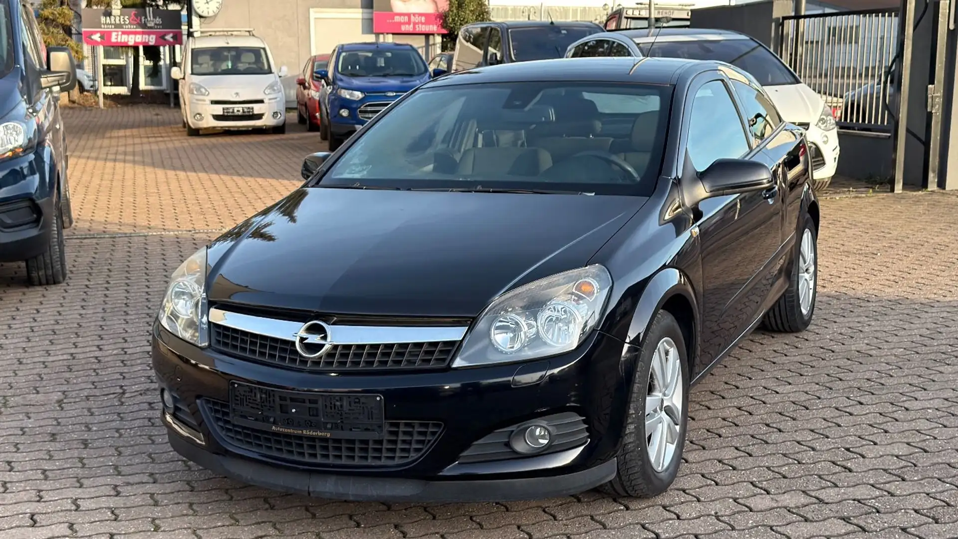 Opel Astra H GTC Sport*NAVI*KLIMA*PDC* Schwarz - 1