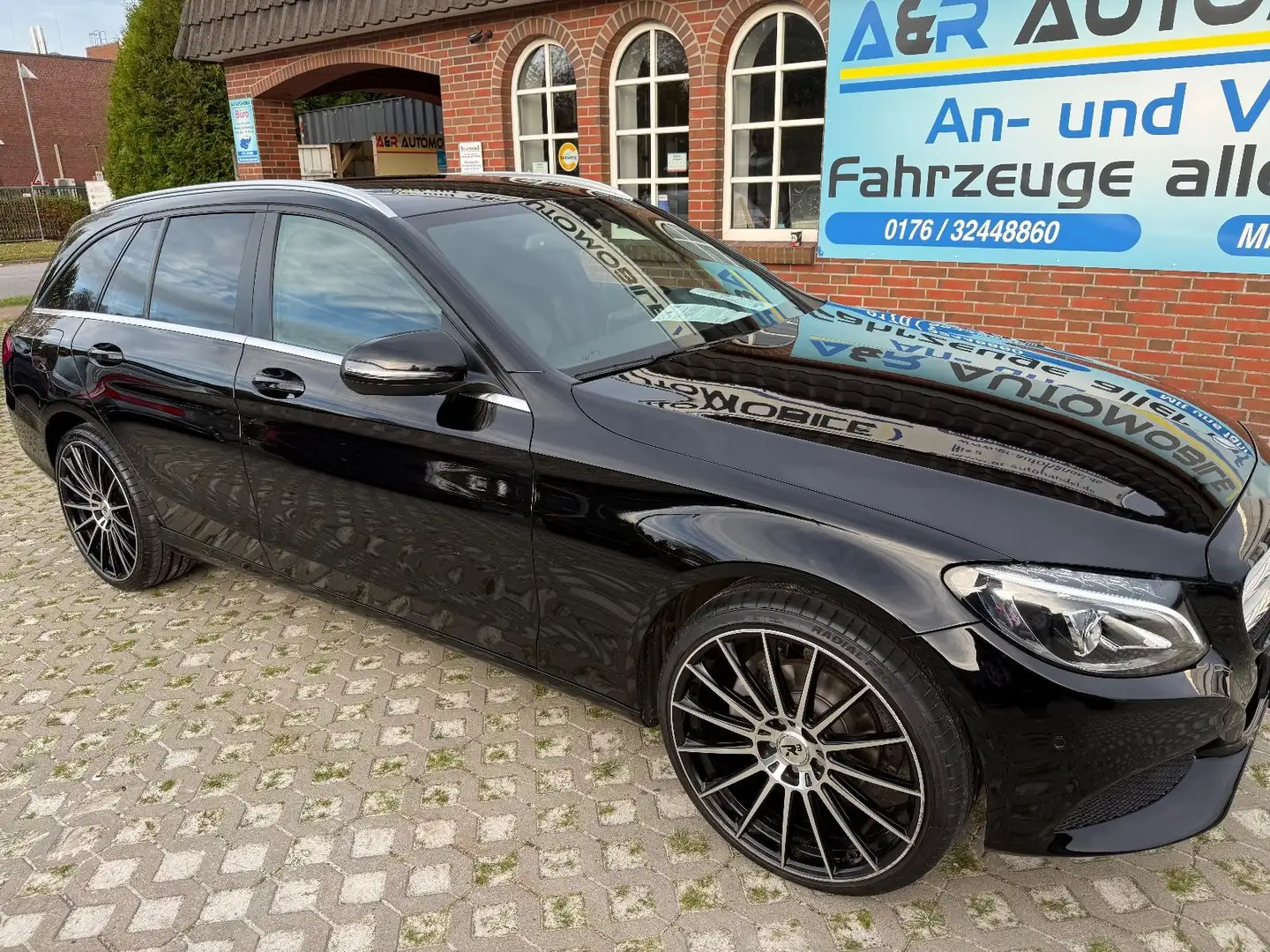 Mercedes-Benz C 200 C -Klasse T-Modell C 200 T BlueTec / d Schwarz - 1