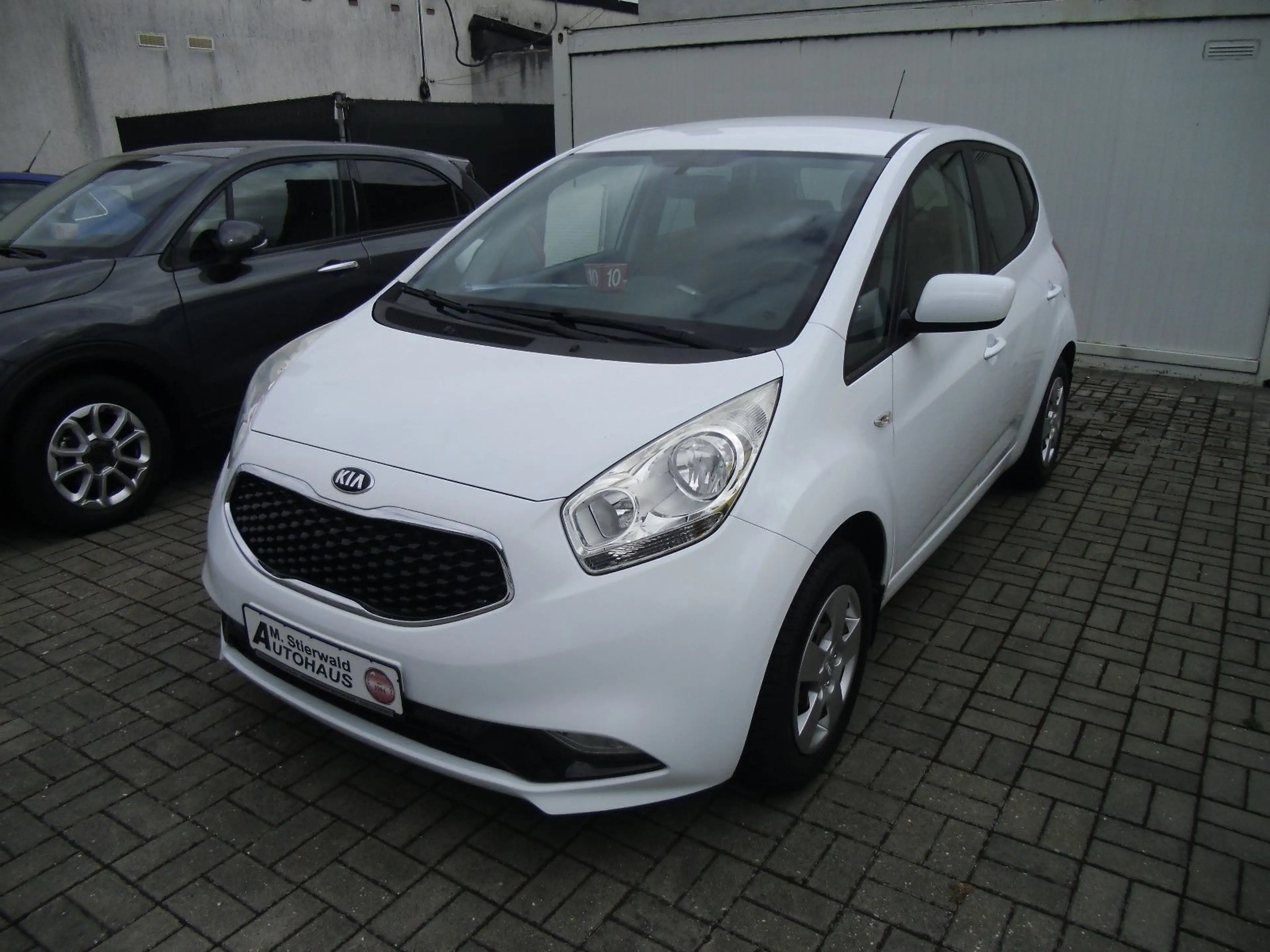 Kia Venga Spirit — photo 2