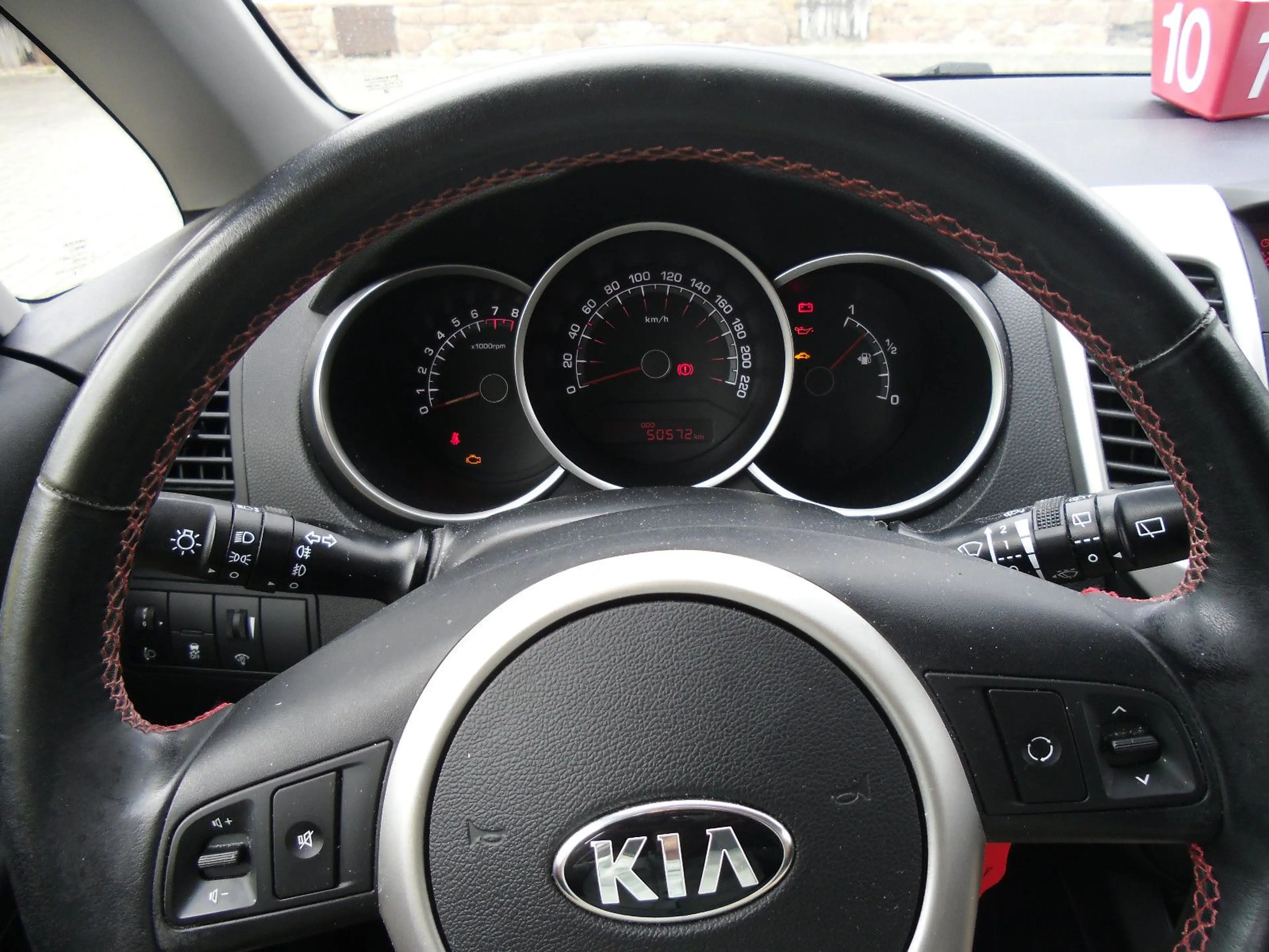 Kia Venga Spirit — photo 8