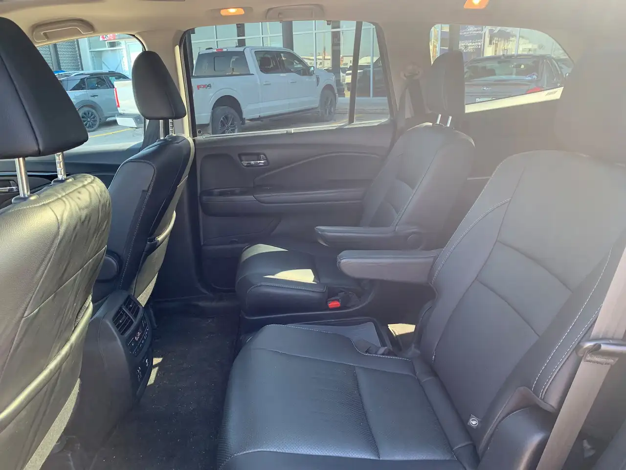 Honda Pilot снимка Honda Pilot