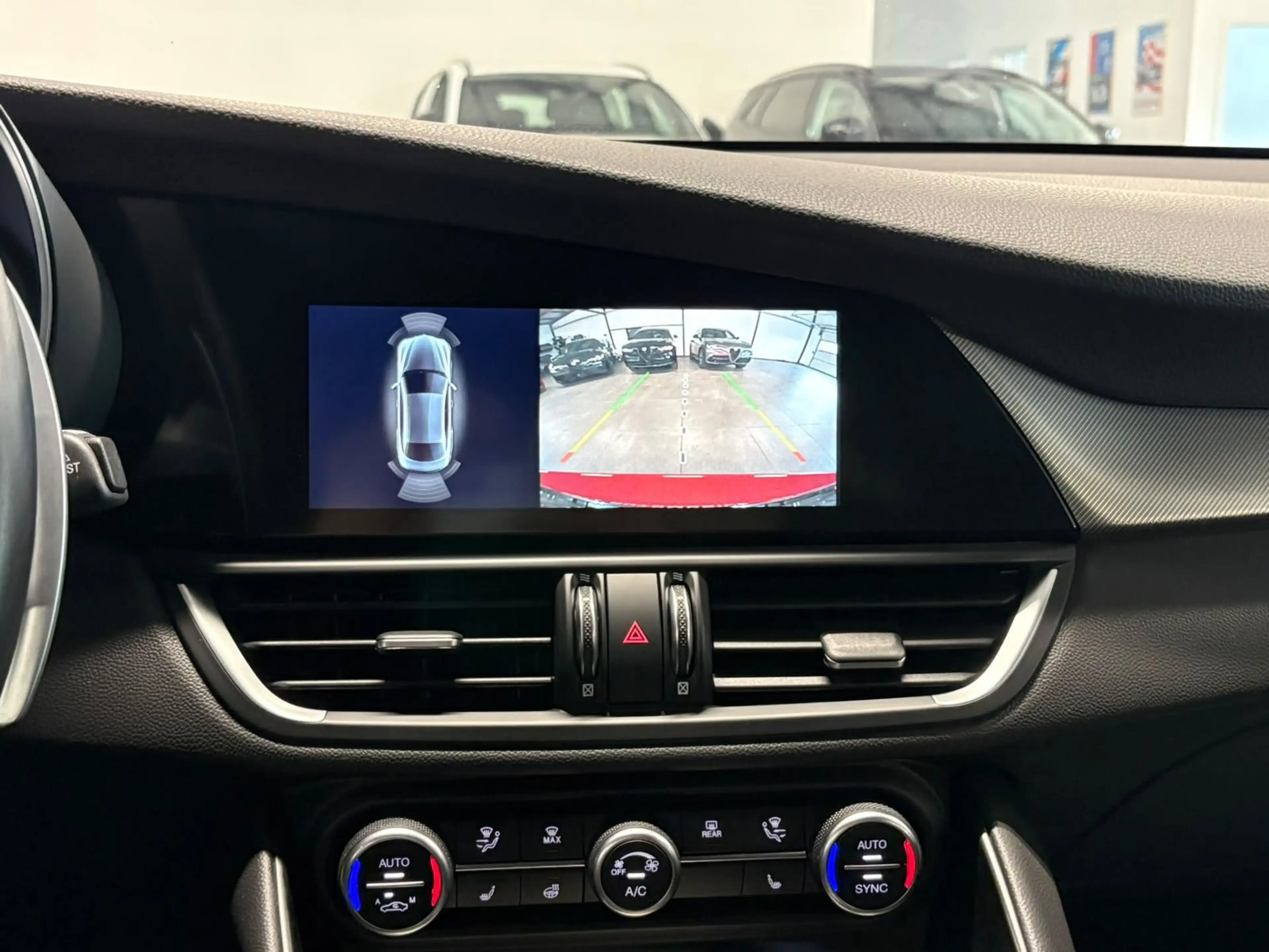 Alfa Romeo Giulia Veloce Q4 MATRIX+ACC+KAM+LEDER+SHZ+TOT.W+ — photo 10
