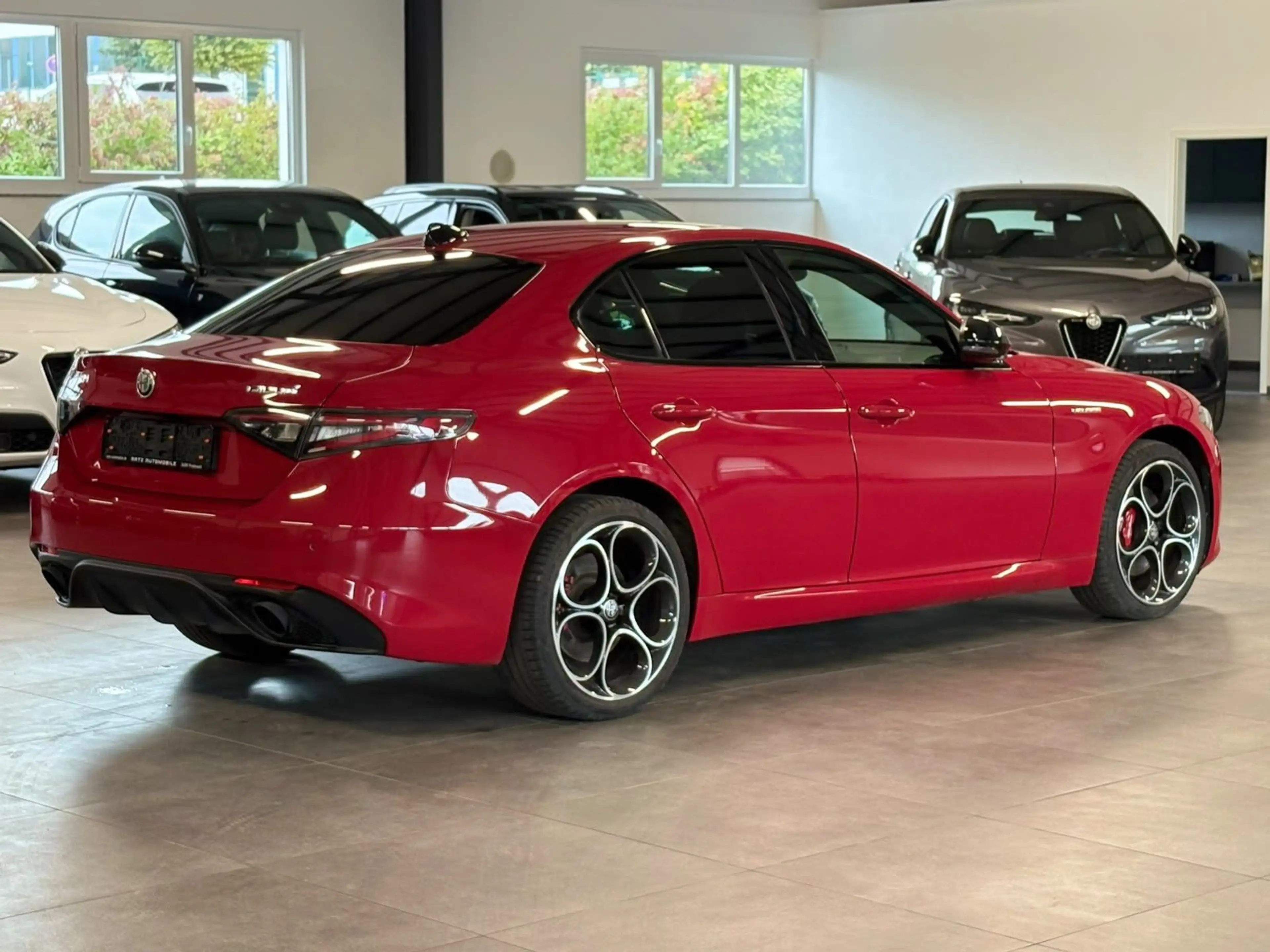 Alfa Romeo Giulia Veloce Q4 MATRIX+ACC+KAM+LEDER+SHZ+TOT.W+ — photo 6