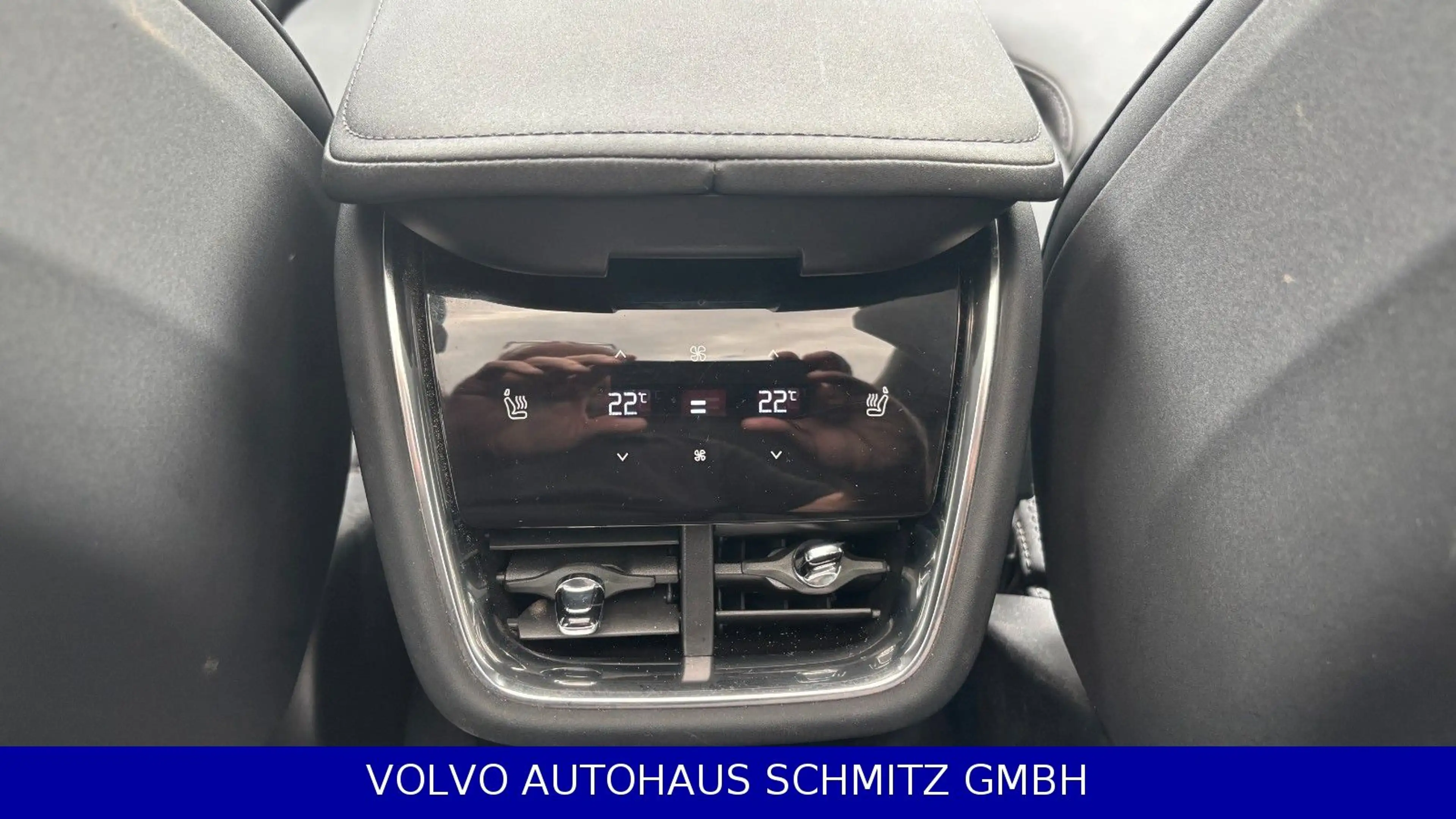 Volvo EX90 Ultra Performance Pure Electric AWD 7Sitzer — photo 15
