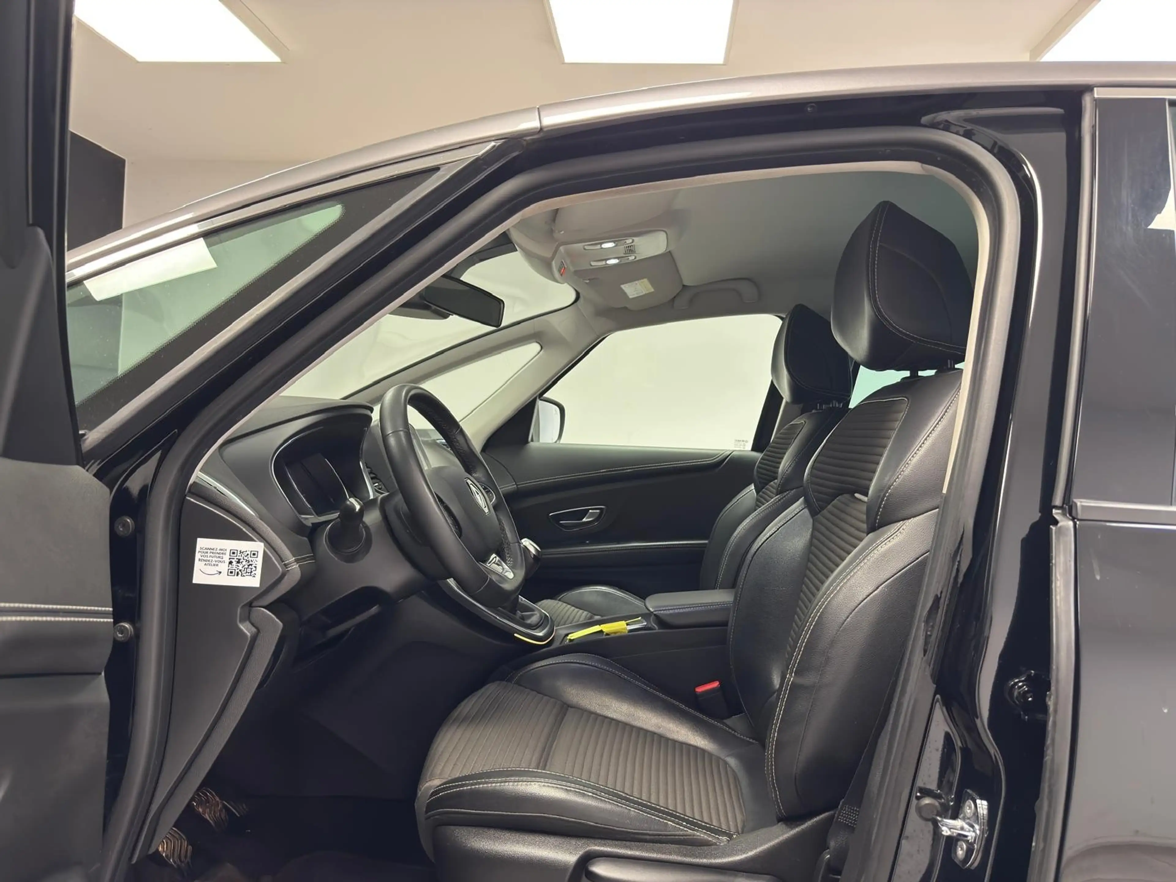 Renault Scenic 1.7 Blue dCi Bose Edition *GPS+CAMERA*LED*CUIR*GARANTIE 12MOIS* — photo 11
