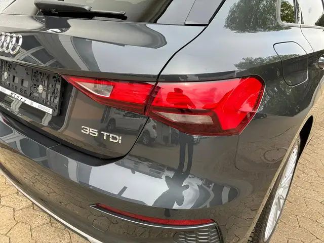 Audi A3 view 7