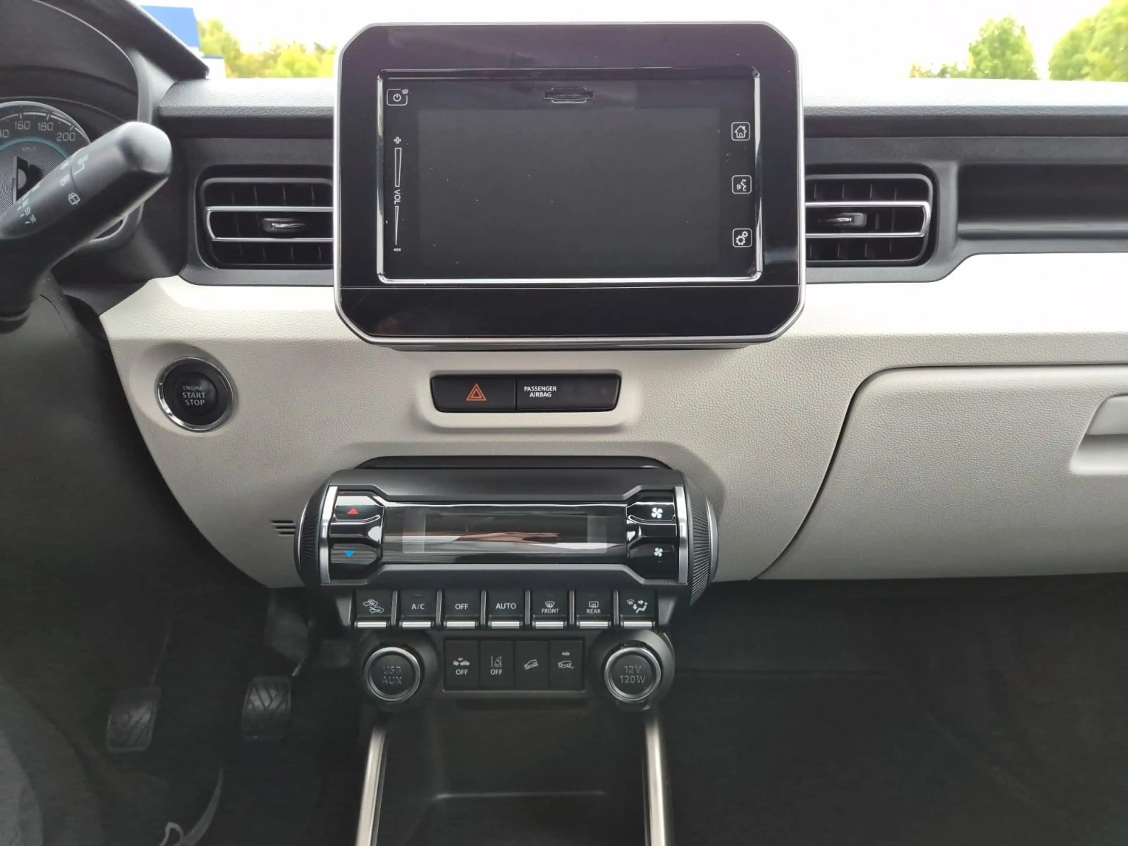 Suzuki Ignis Comfort+ Allgrip 4x4 Hybrid — photo 12